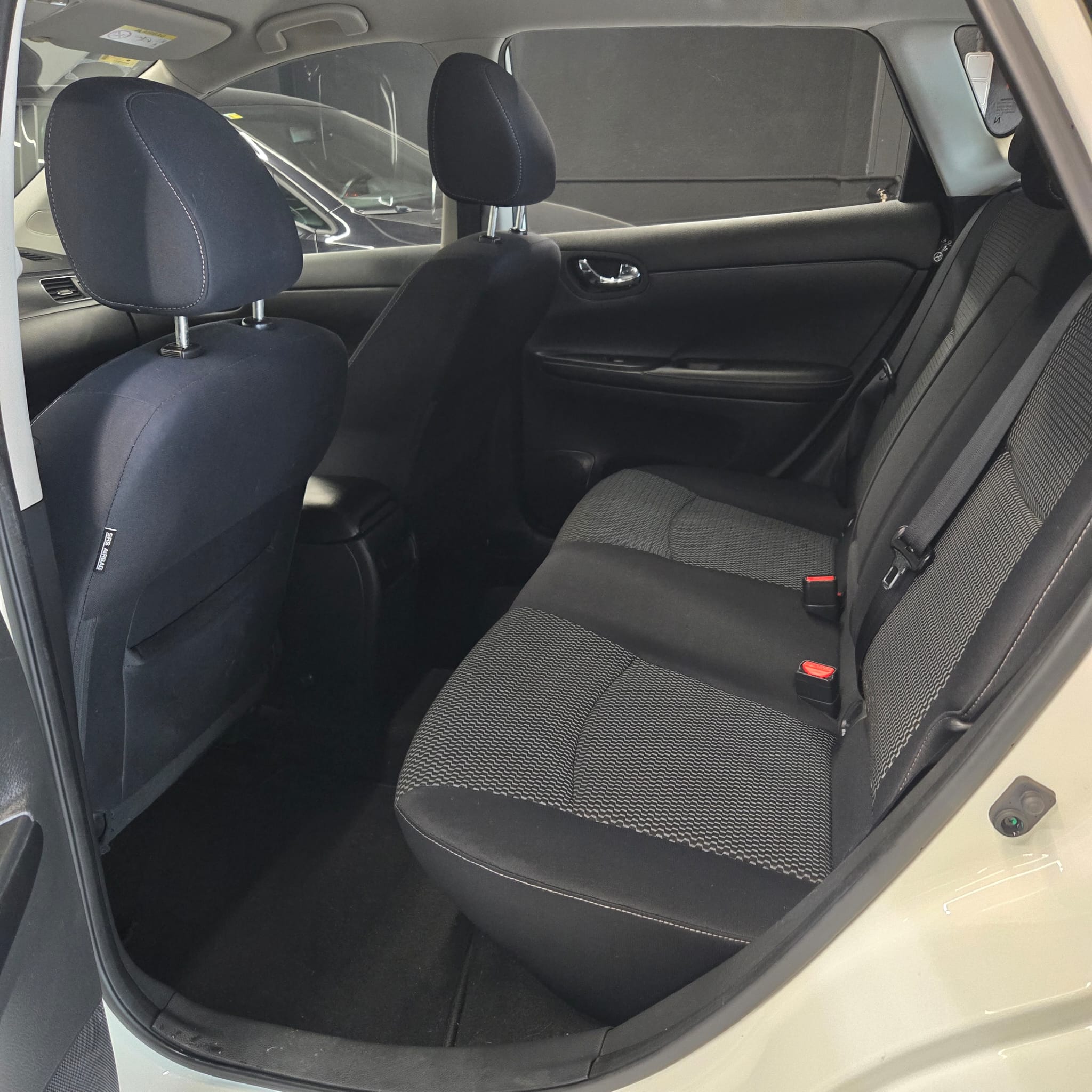NISSAN PULSAR - Imagen 9