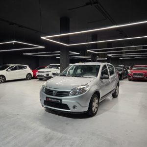 DACIA SANDERO ( ETIQUETA C)