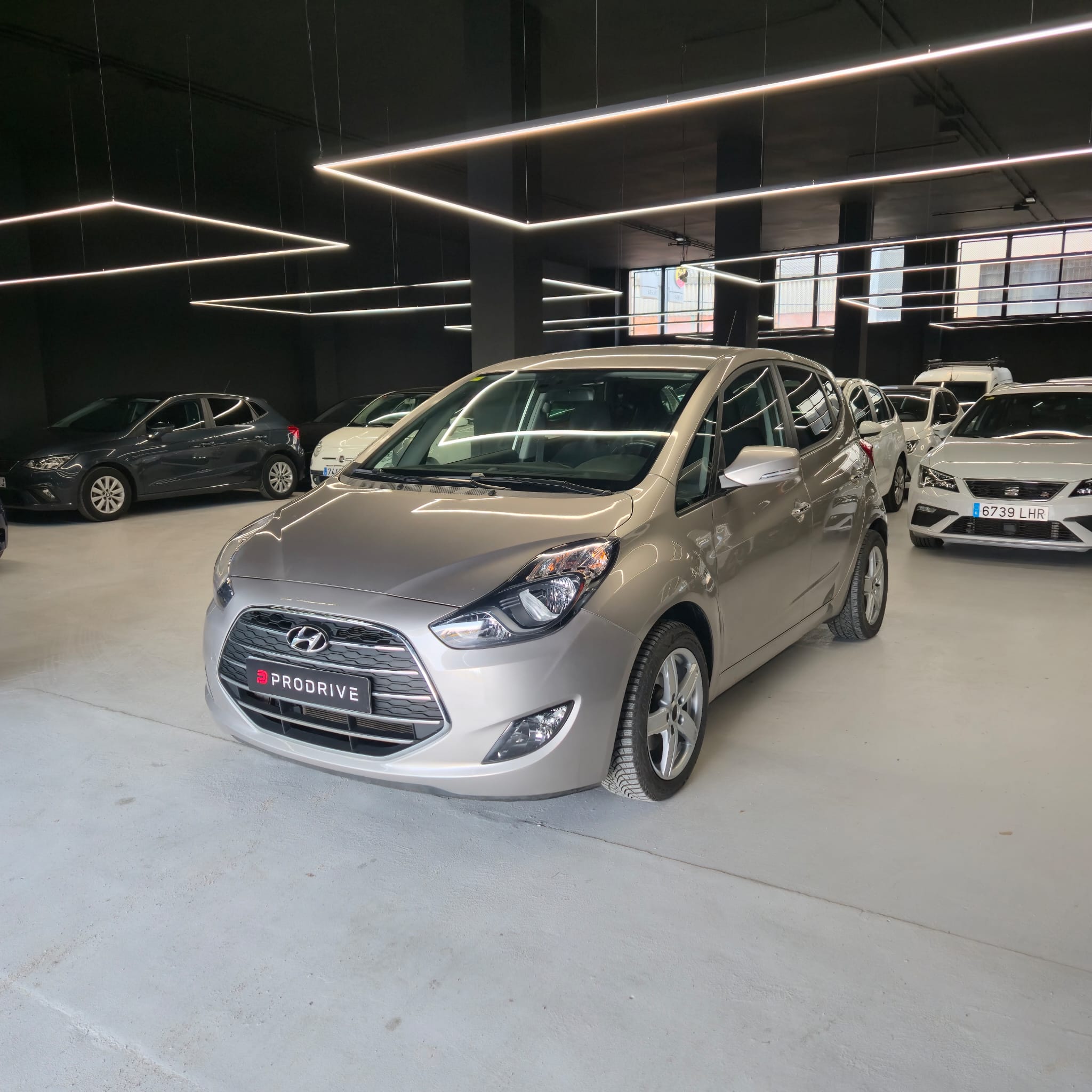 HYUNDAI IX20