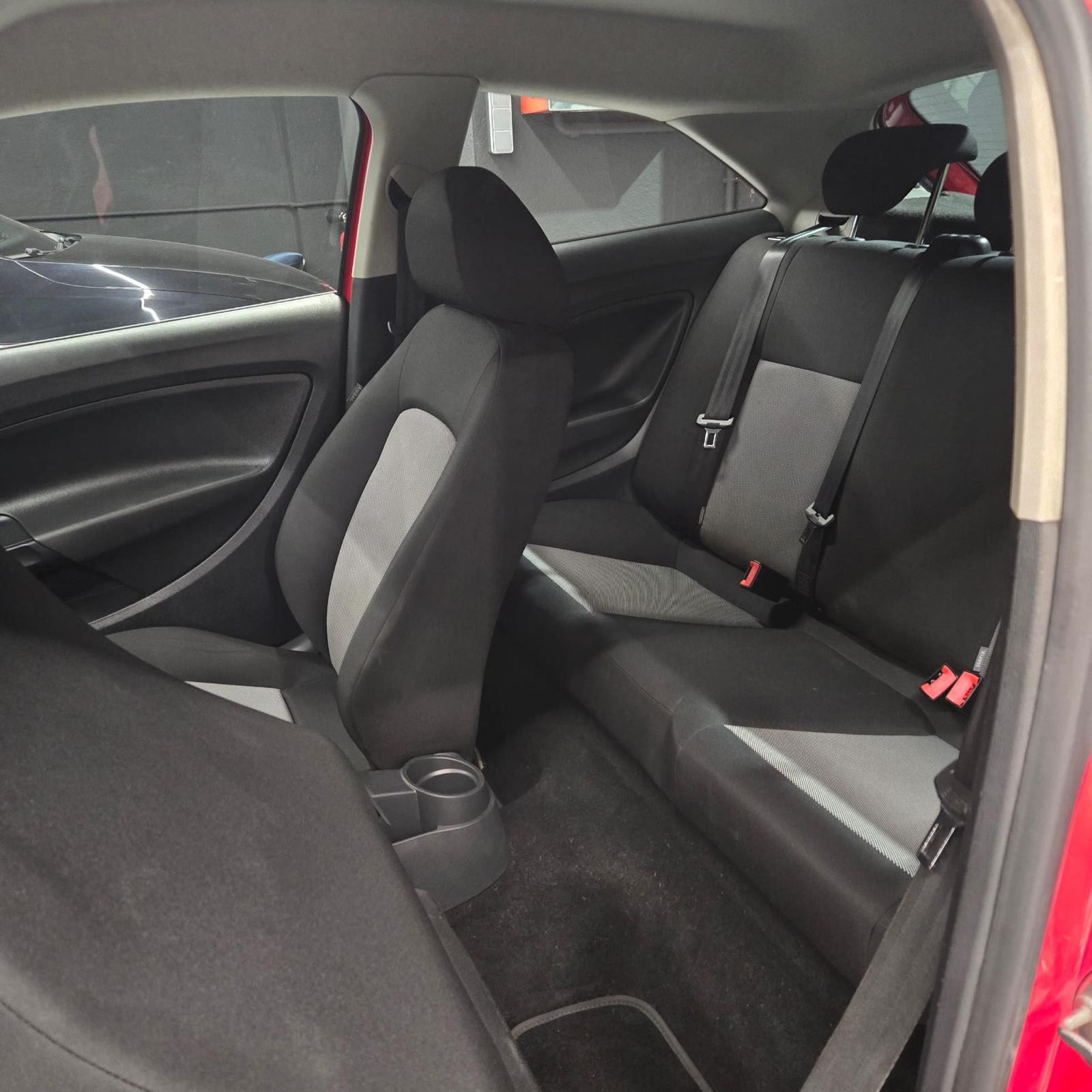 SEAT IBIZA (UNICO PROPIETARIO) - Imagen 8