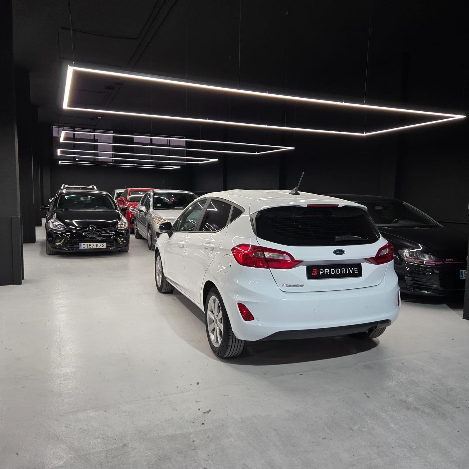 FORD FIESTA (UNICO PROPIETARIO) - Imagen 4