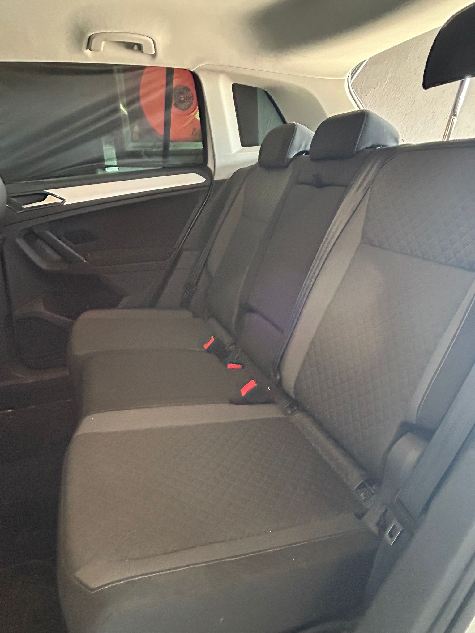 VOLKSWAGEN TIGUAN - Imagen 9