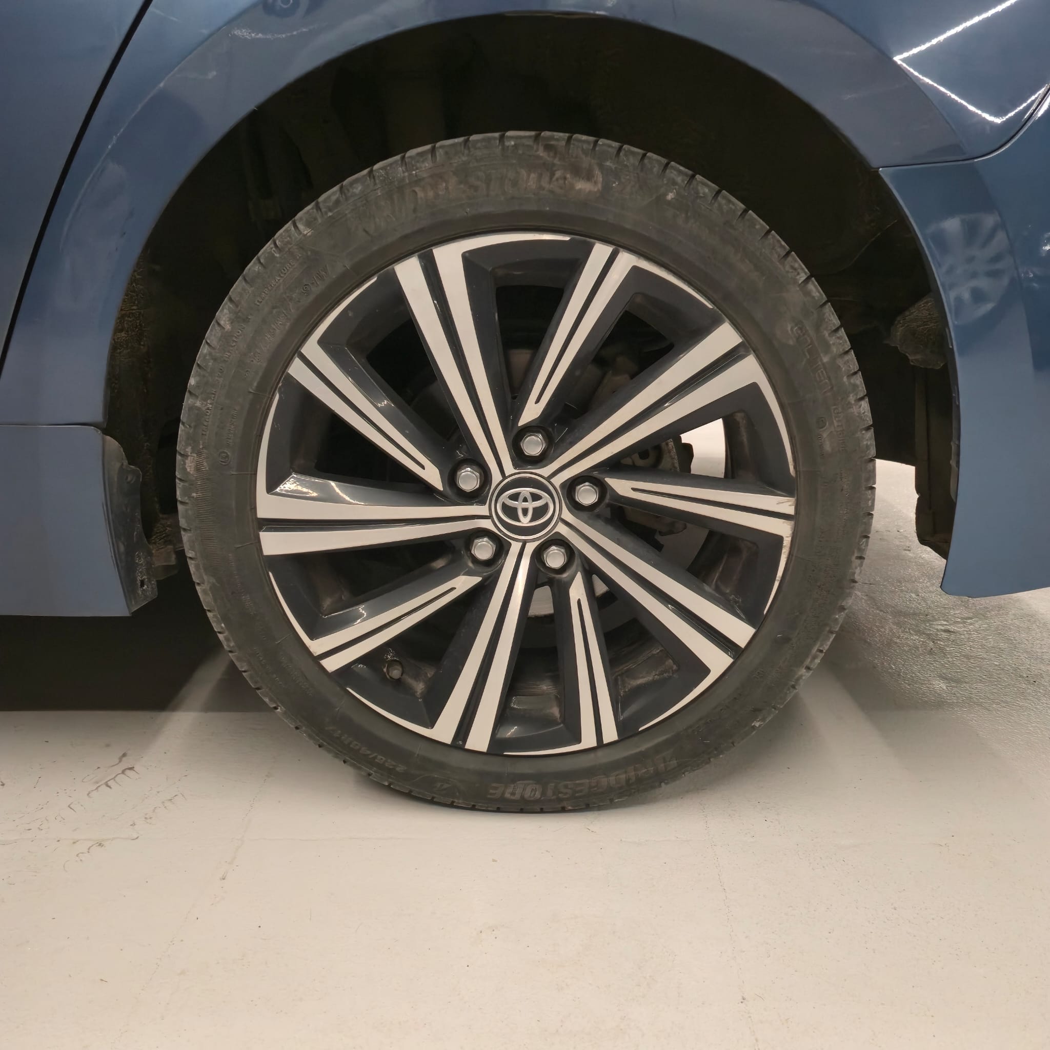 TOYOTA COROLLA - Imagen 12