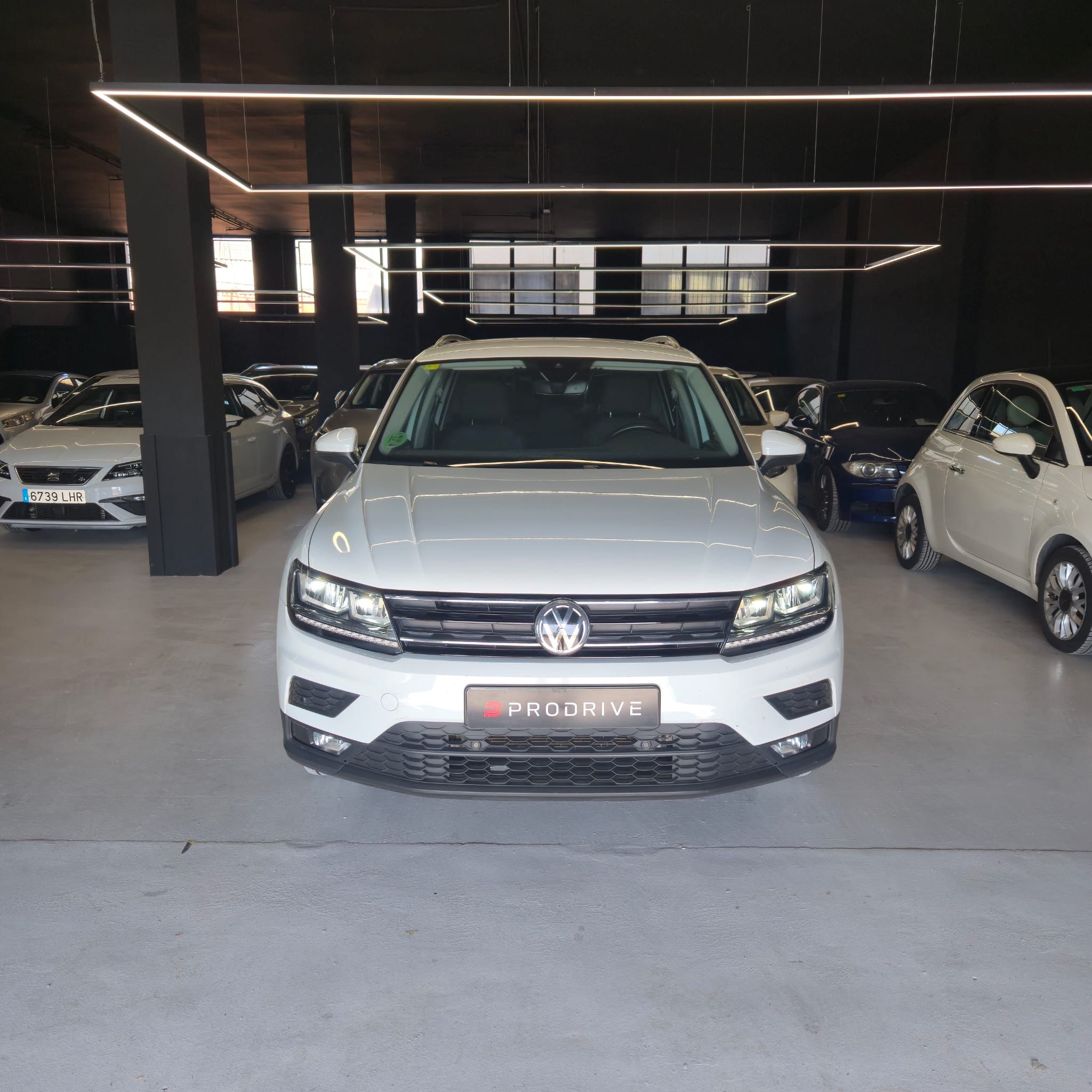 VOLKSWAGEN TIGUAN - Imagen 3