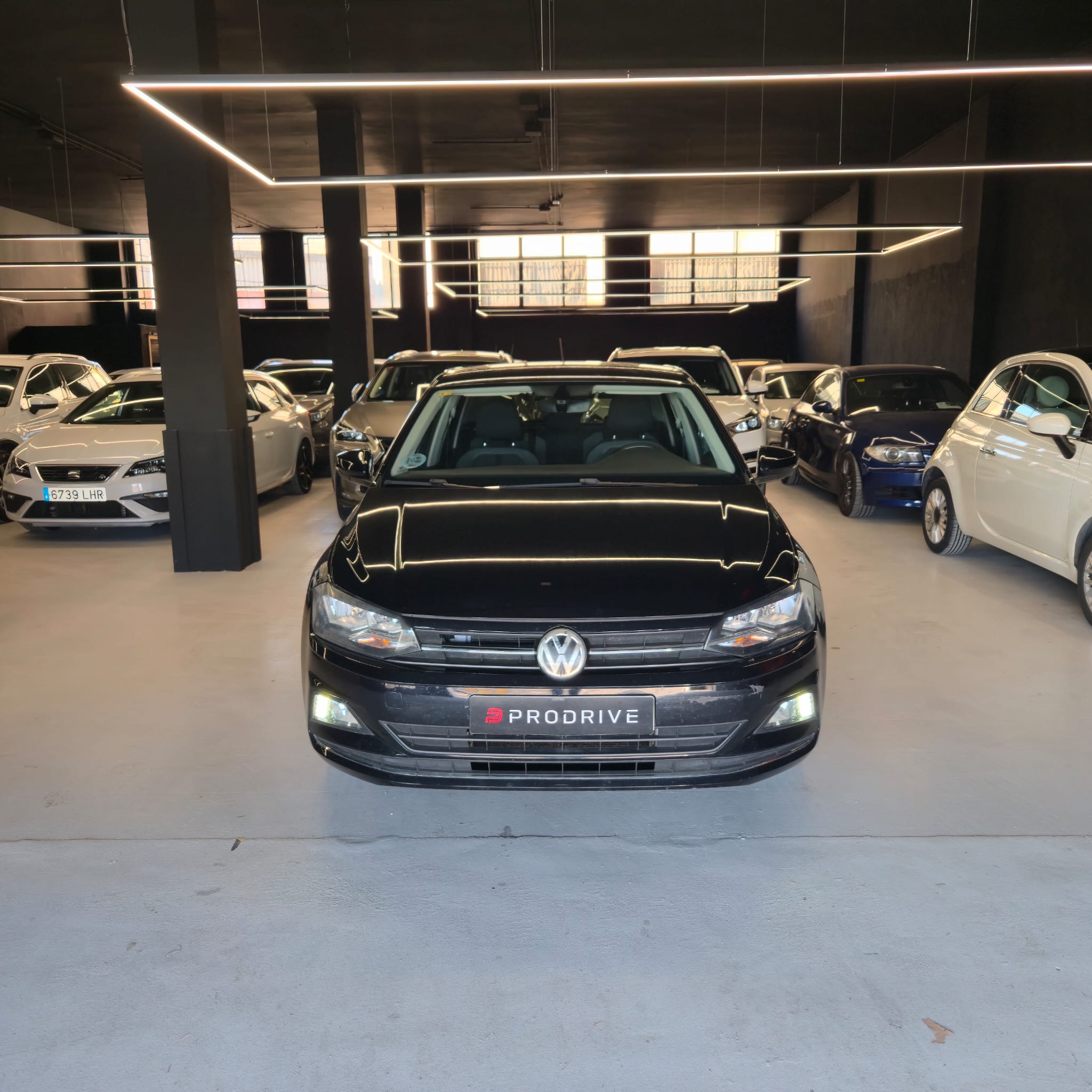 VOLKSWAGEN POLO - Imagen 3