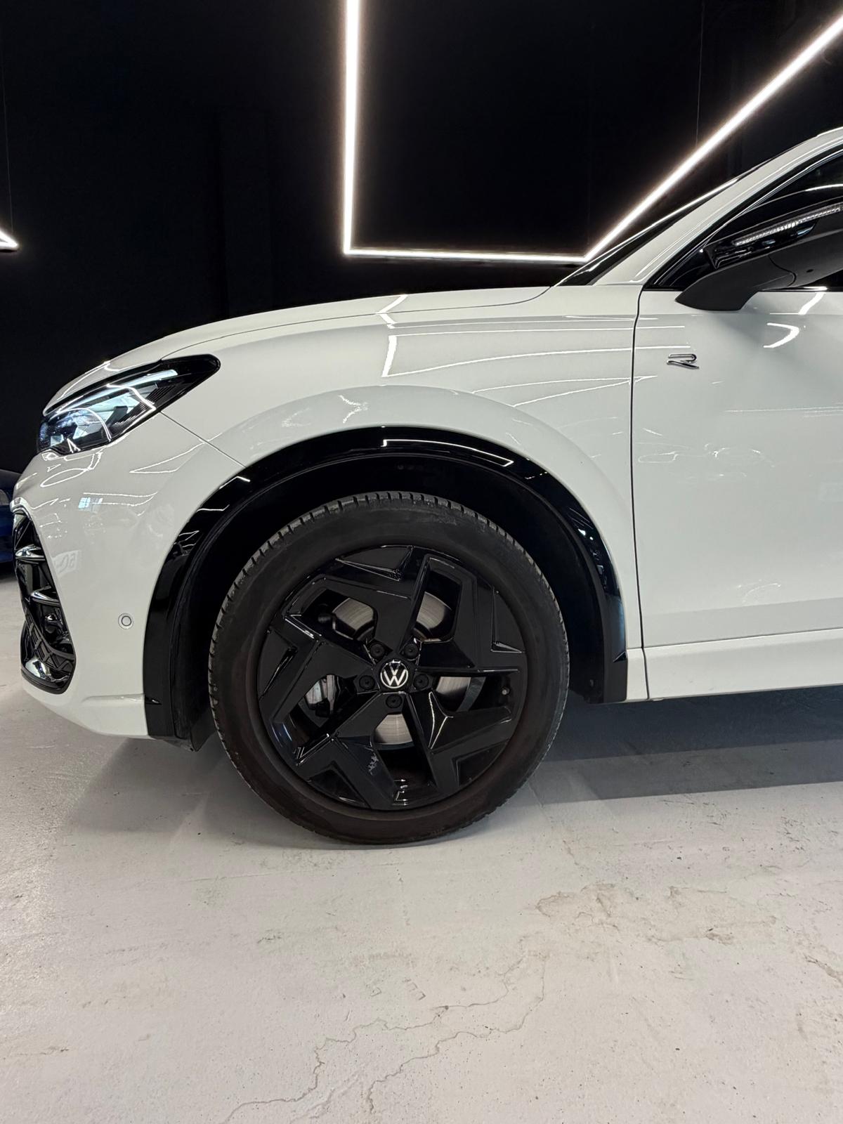 VOLKSWAGEN TIGUAN - Imagen 11