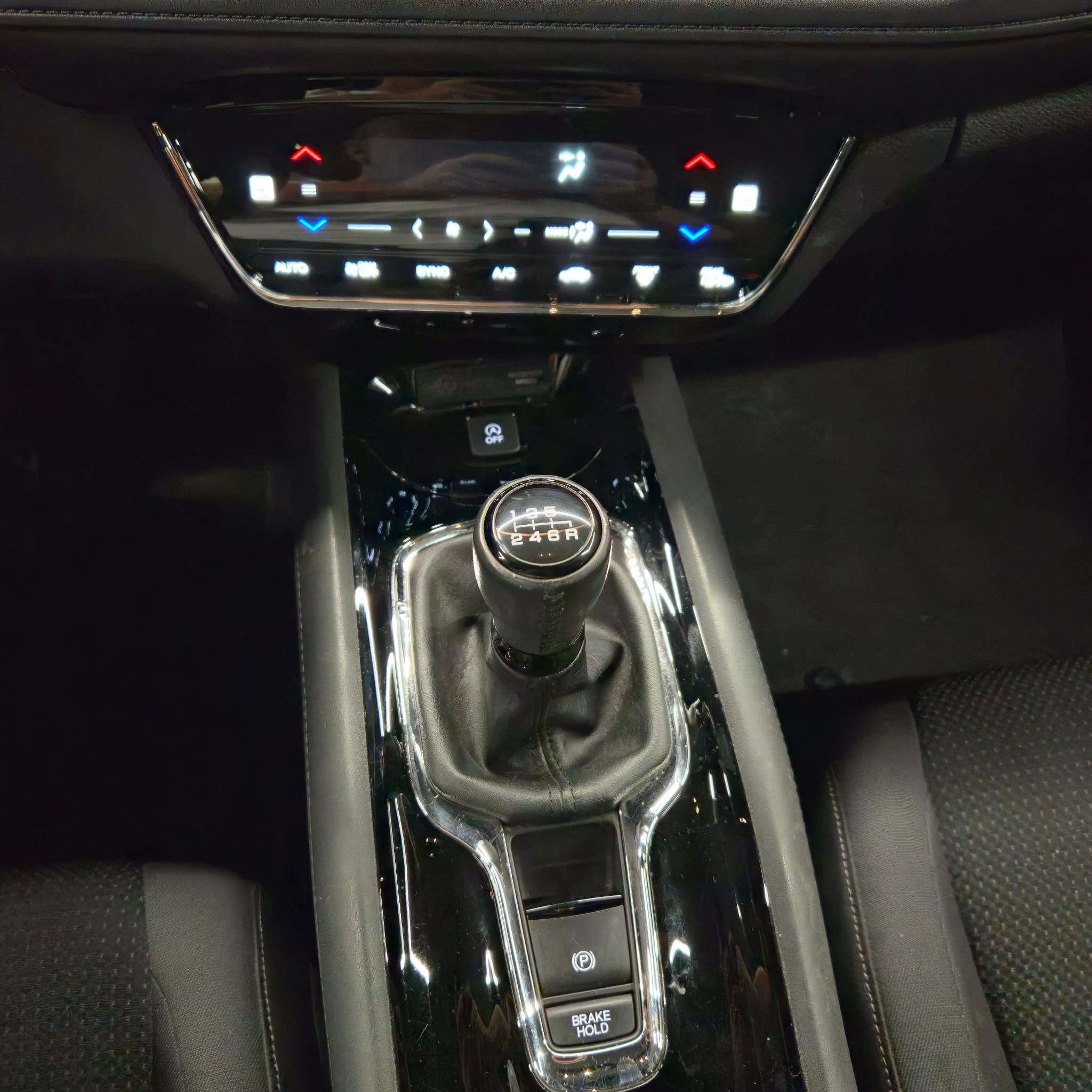 HONDA HR-V - Imagen 11
