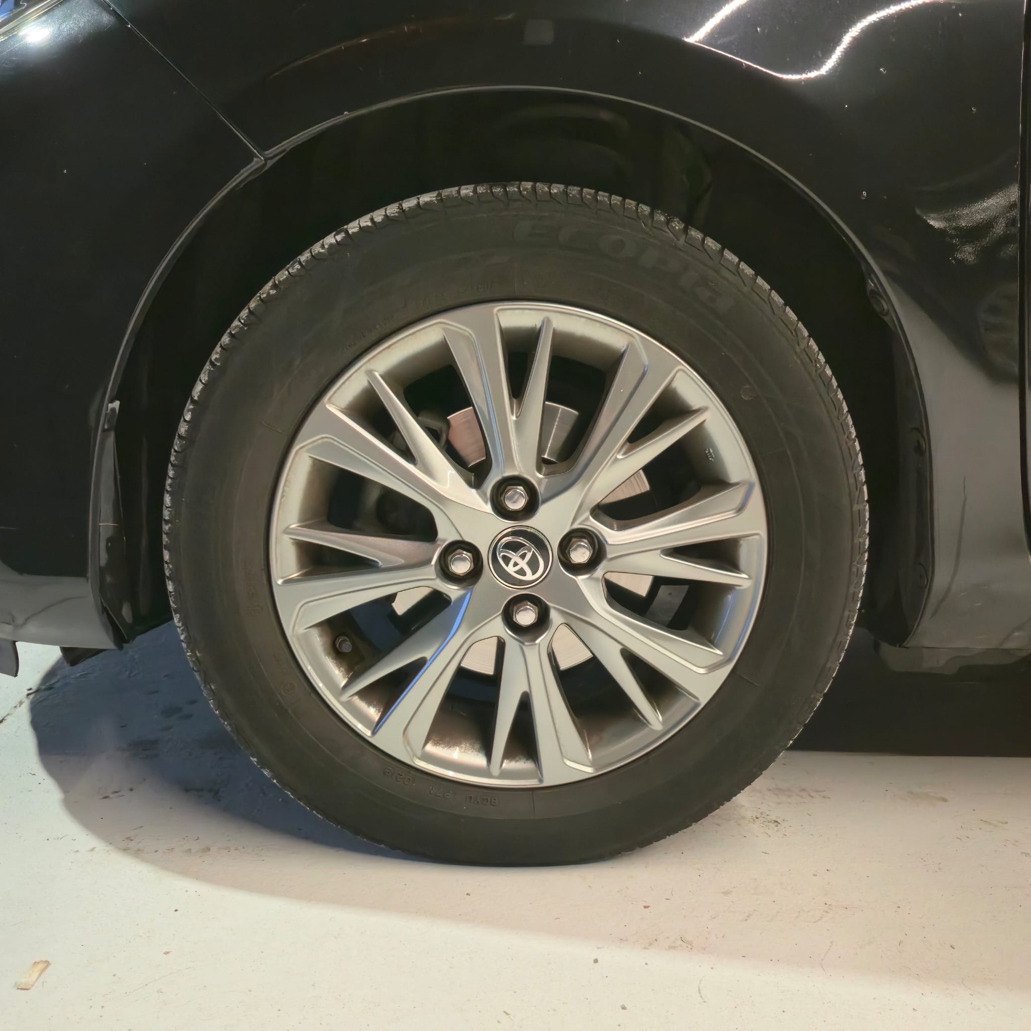 toyota yaris - Imagen 12