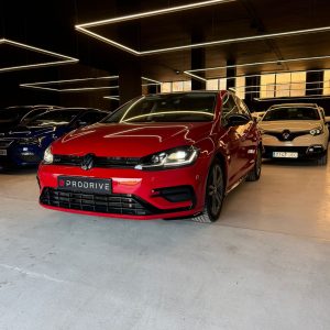 VOLKSWAGEN GOLF R-LINE