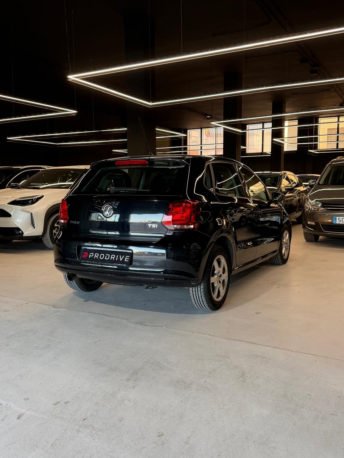 VOLKSWAGEN POLO - Imagen 6