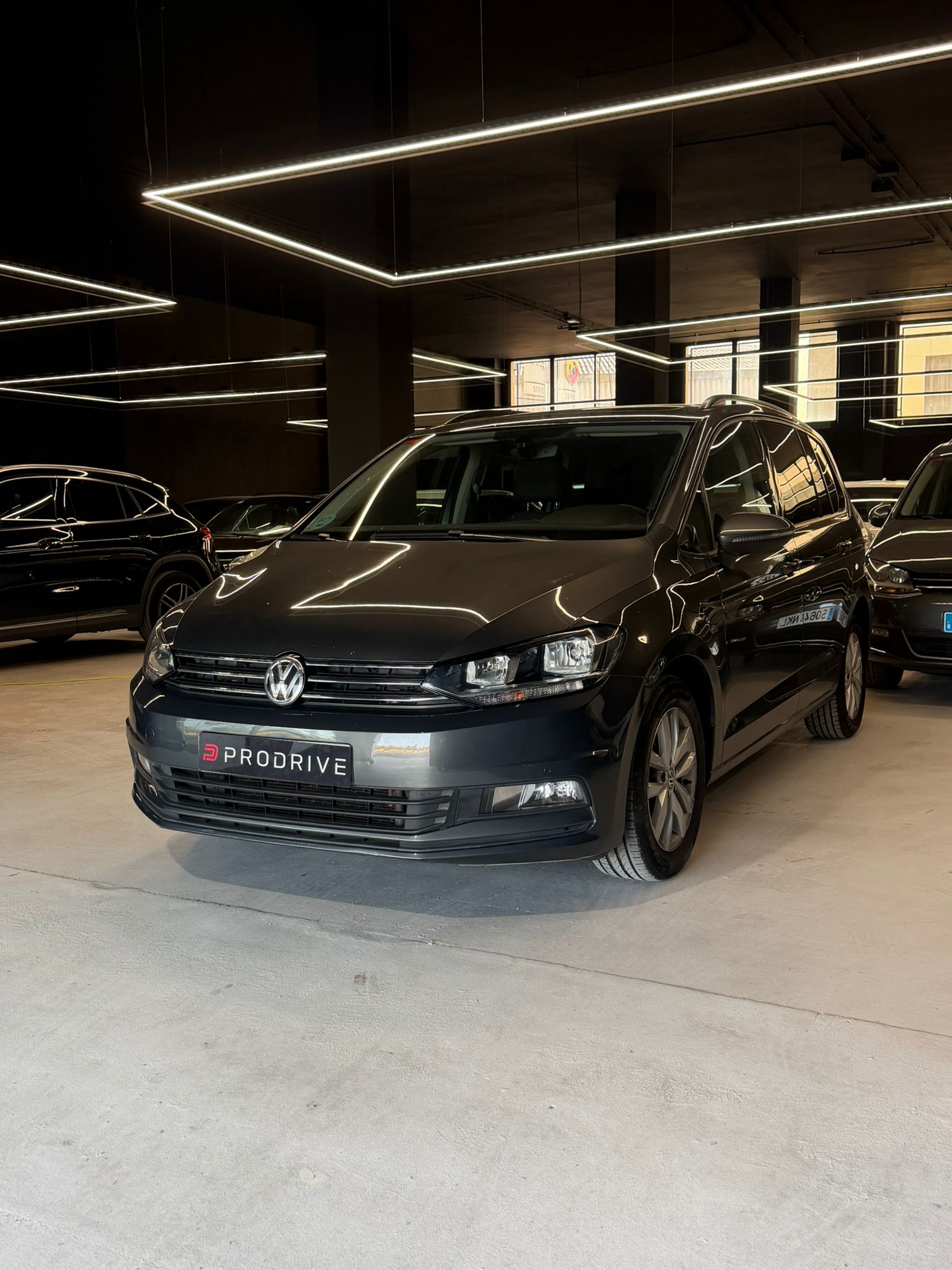 VOLKSWAGEN TOURAN 7 PLAZAS