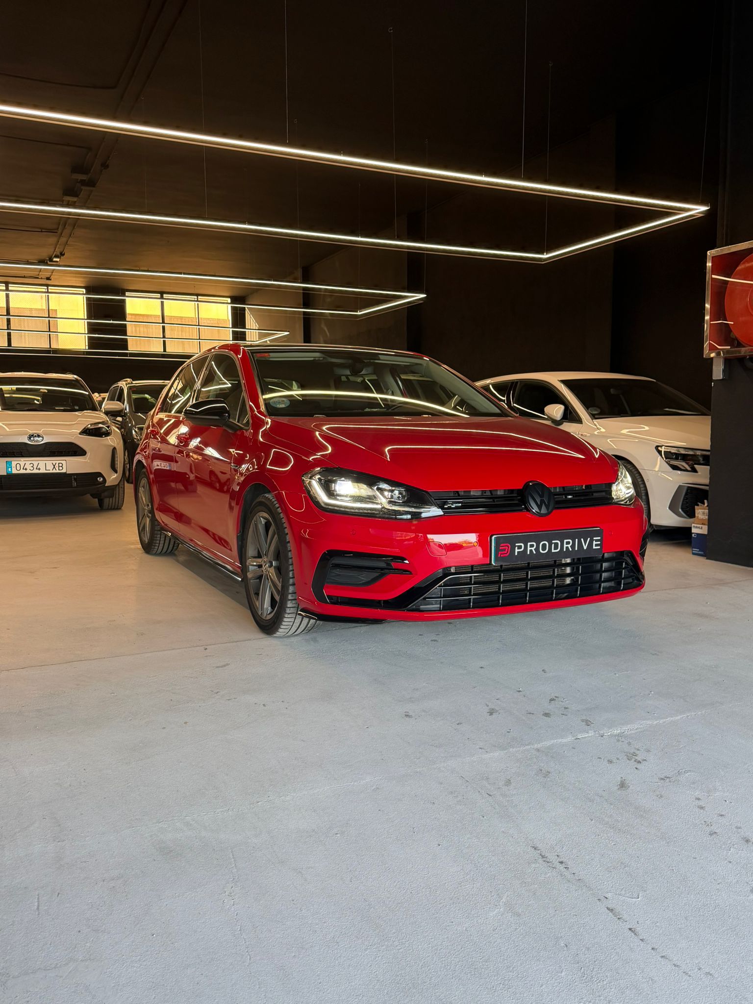 VOLKSWAGEN GOLF R-LINE - Imagen 3