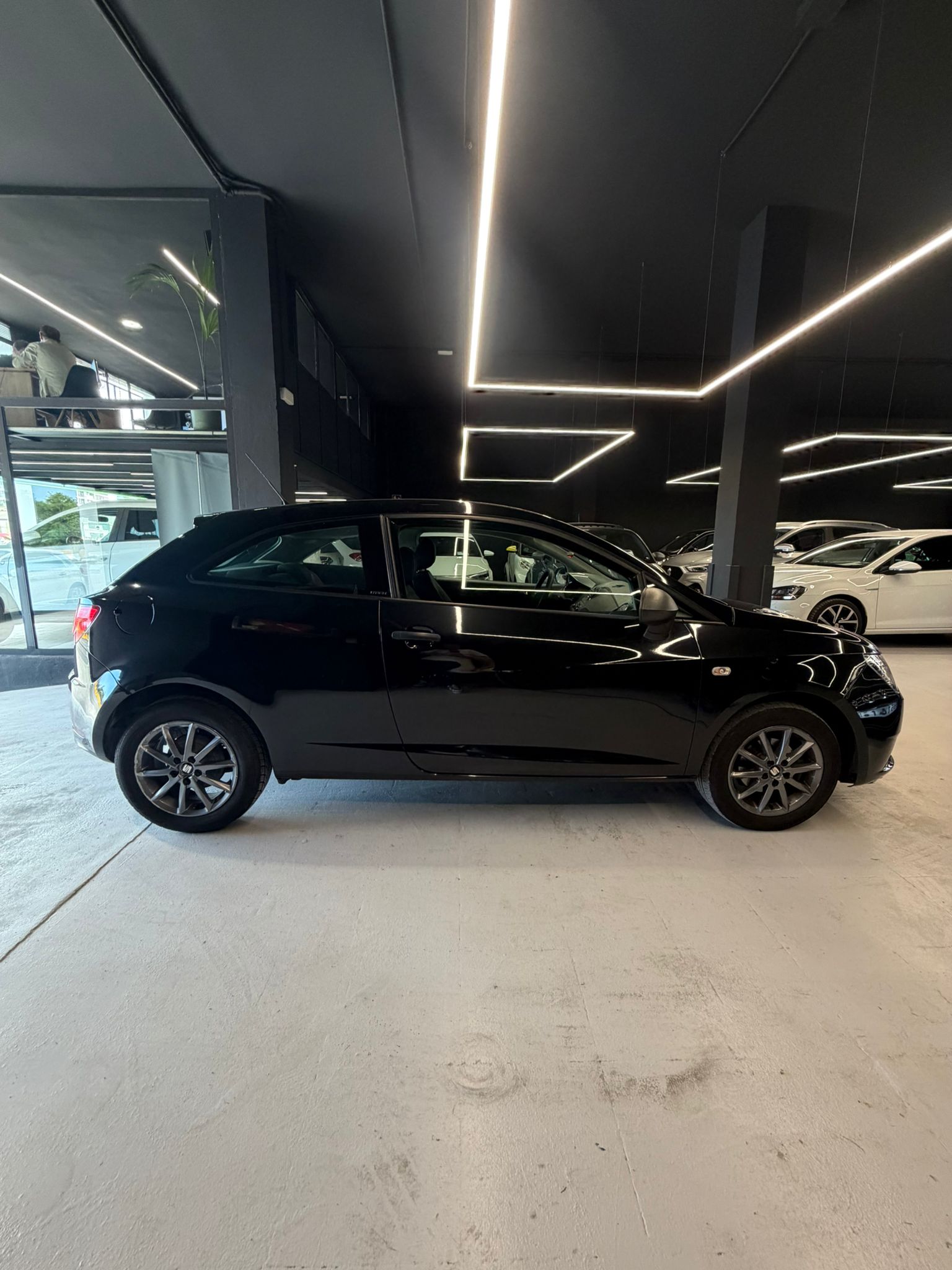 SEAT IBIZA 2015 - Imagen 8