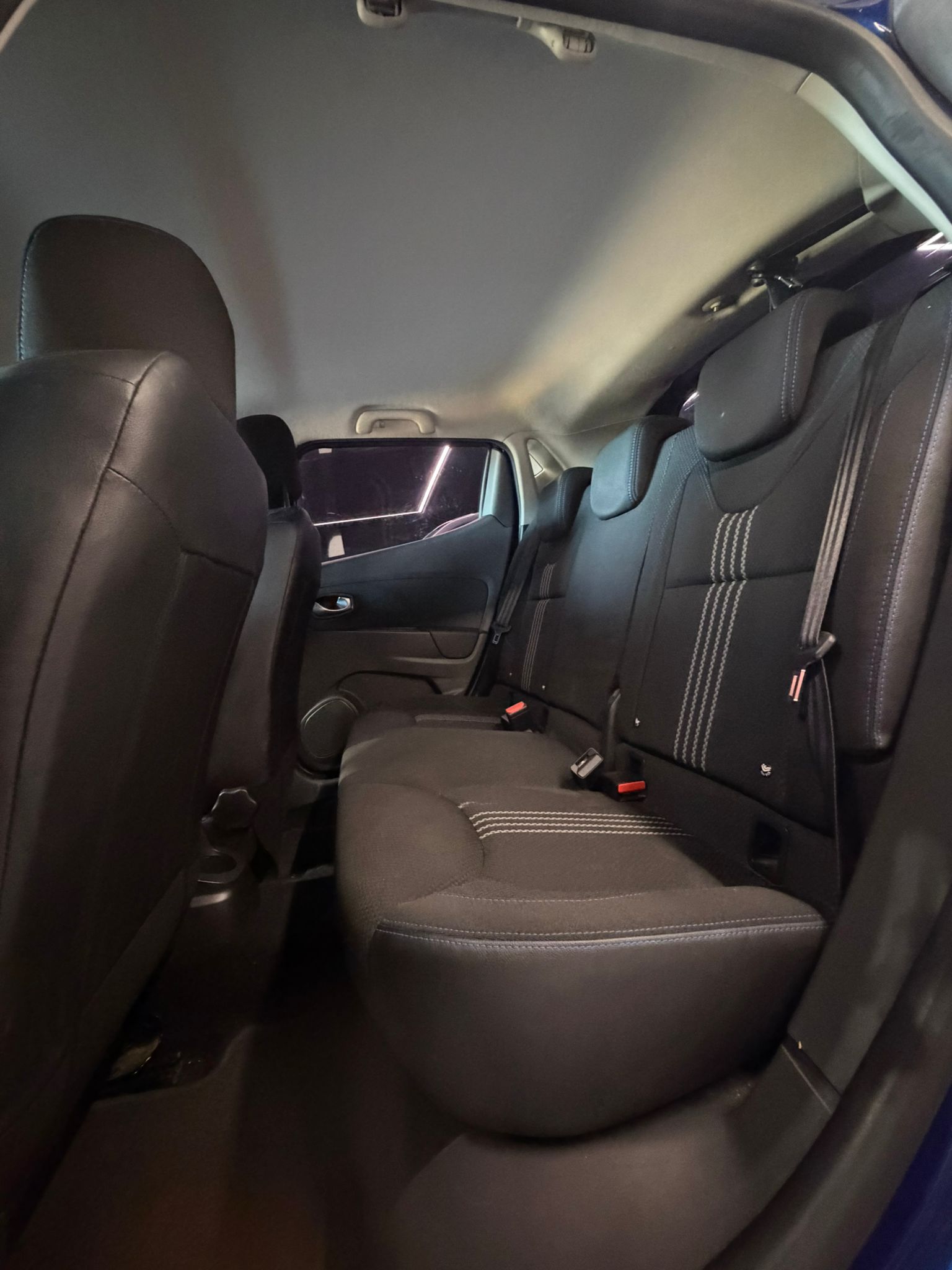 RENAULT CLIO - Imagen 21