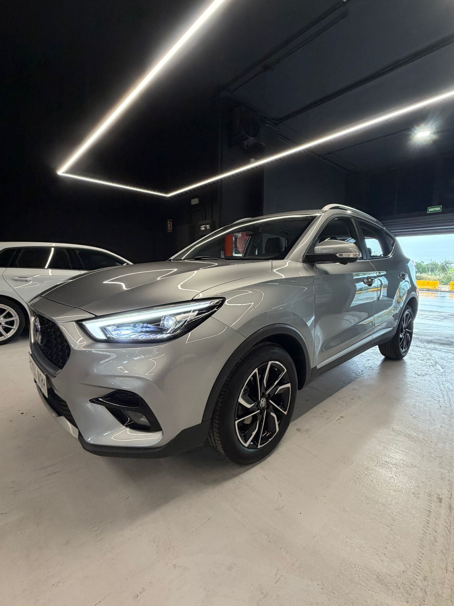 MG ZS 2023 - Imagen 12
