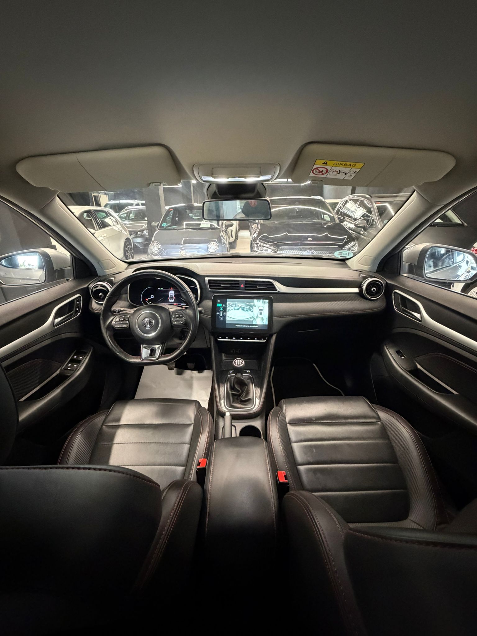 MG ZS 2023 - Imagen 14