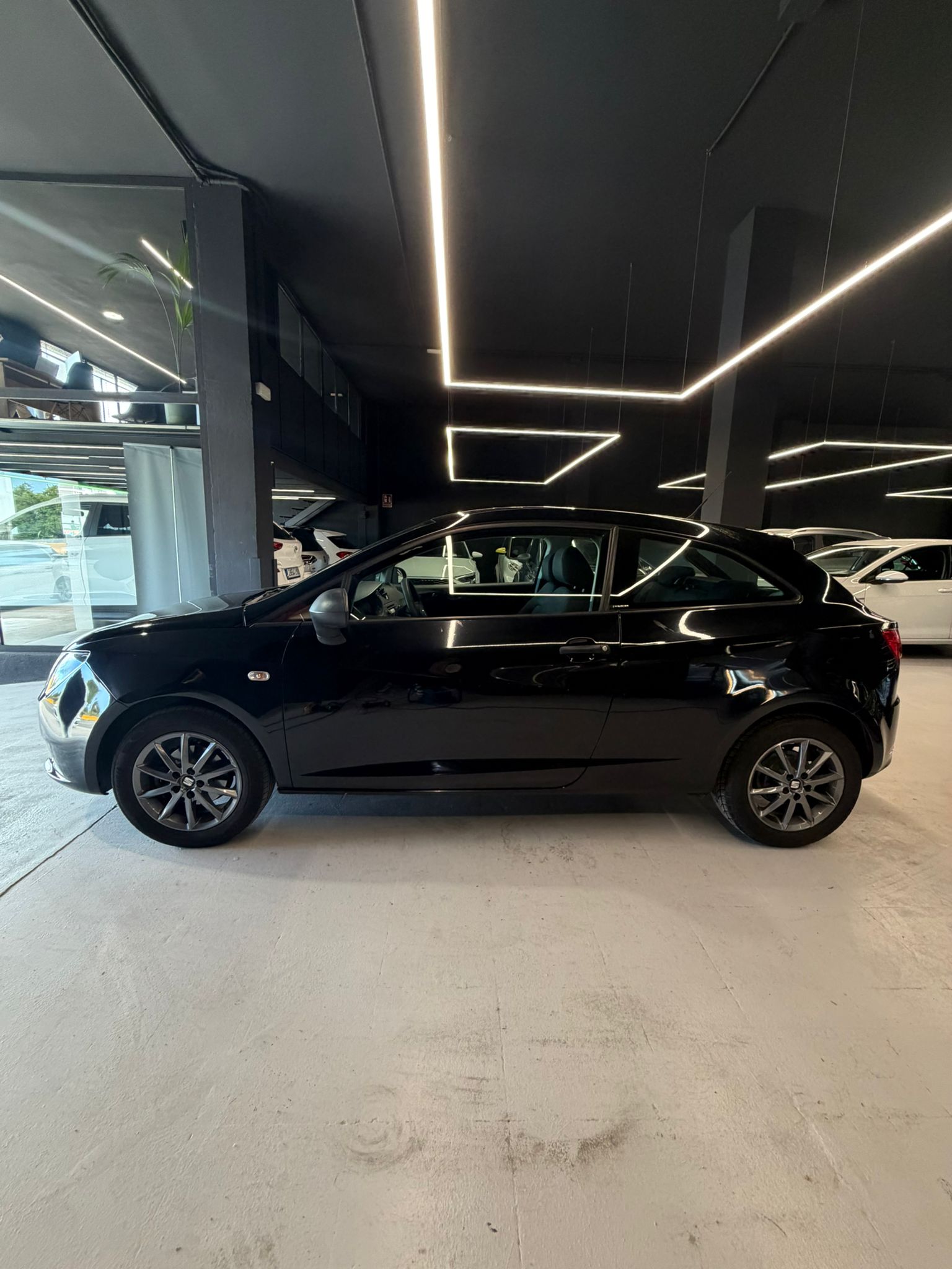 SEAT IBIZA 2015 - Imagen 11