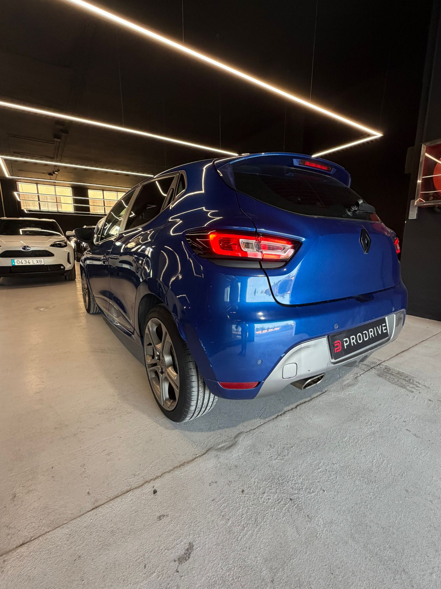 RENAULT CLIO - Imagen 10