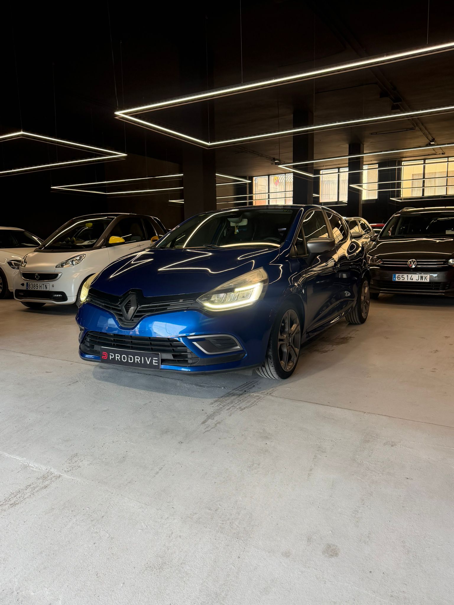 RENAULT CLIO