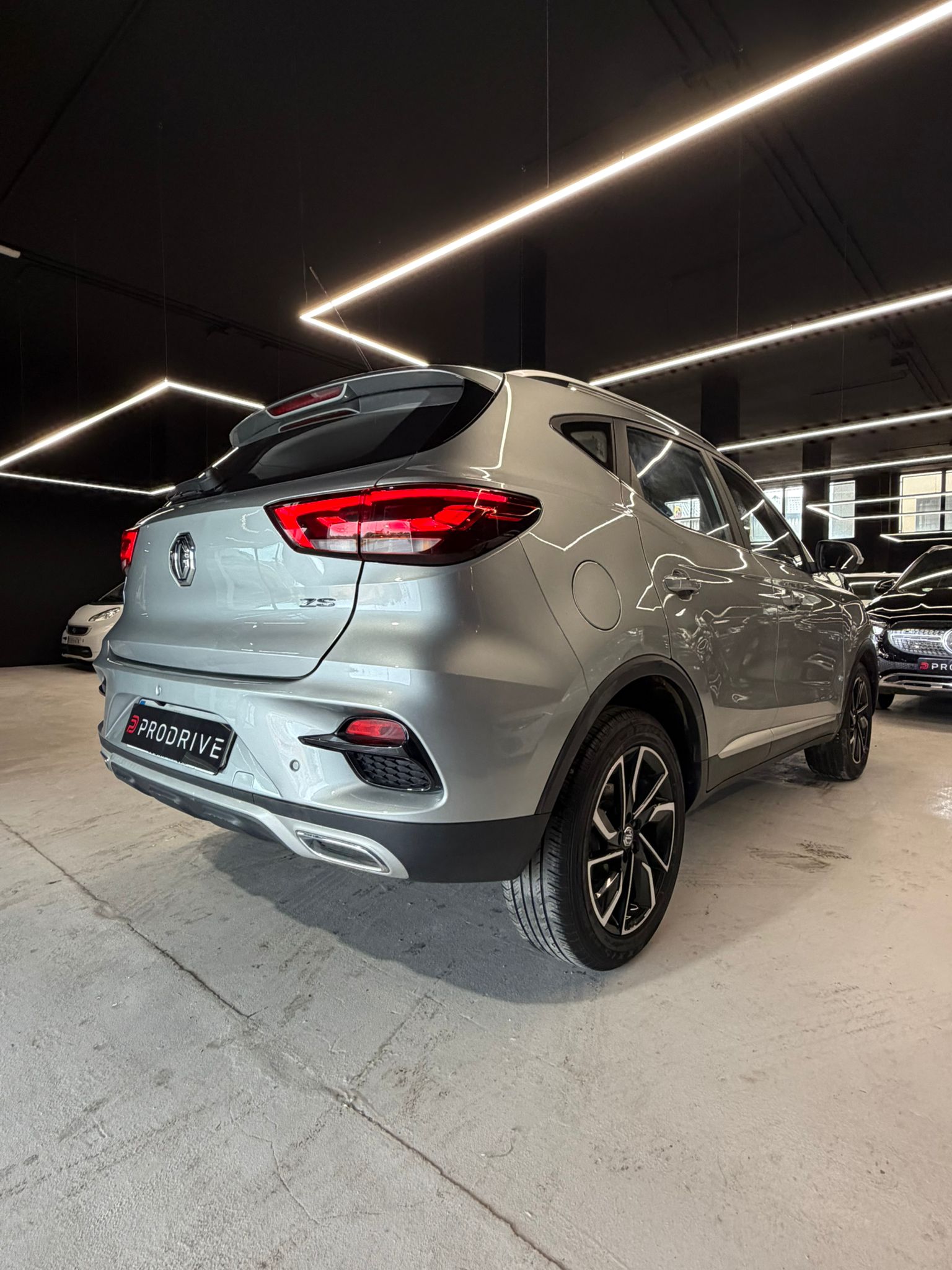 MG ZS 2023 - Imagen 9