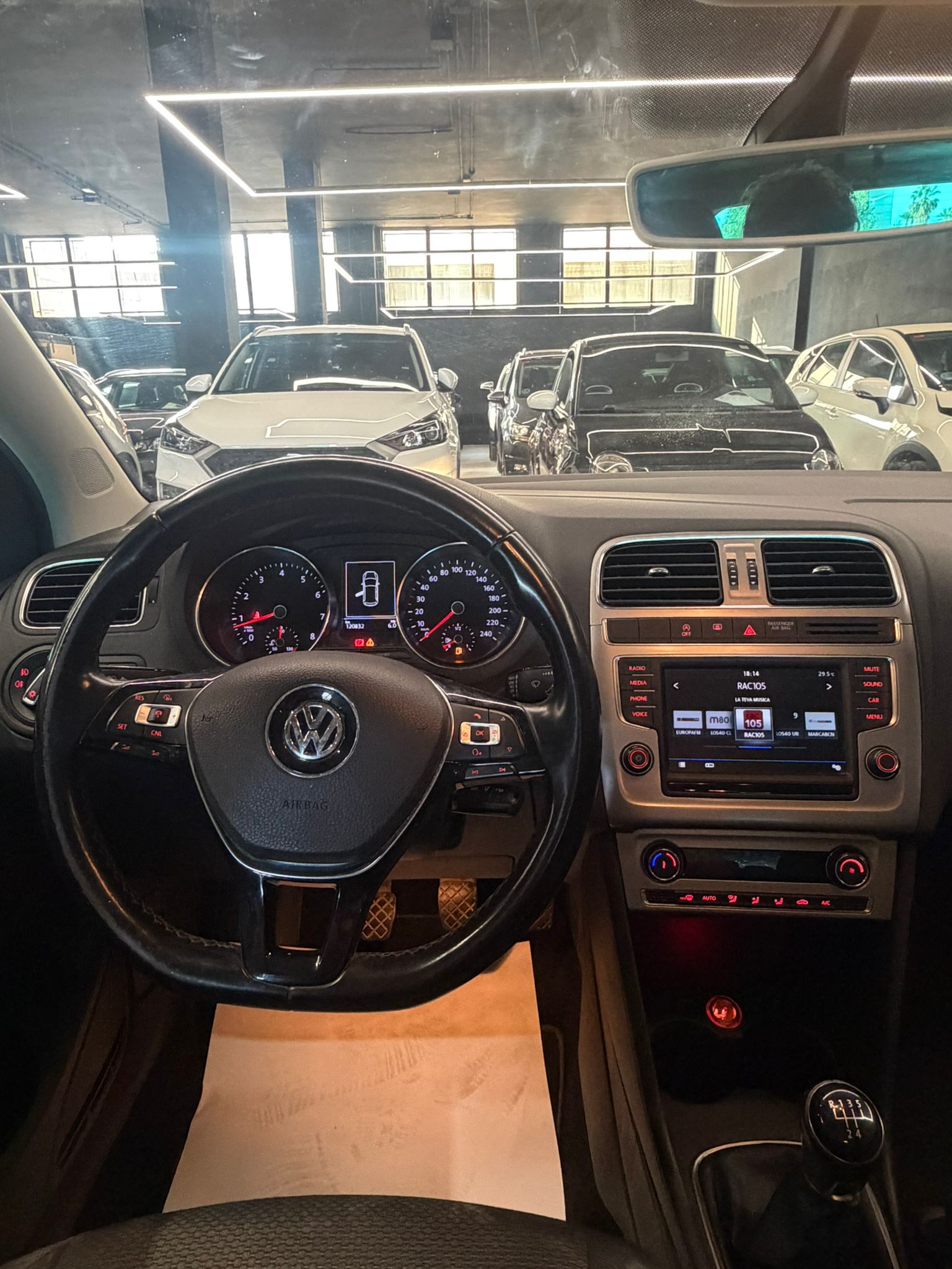 VOLKSWAGEN POLO - Imagen 16