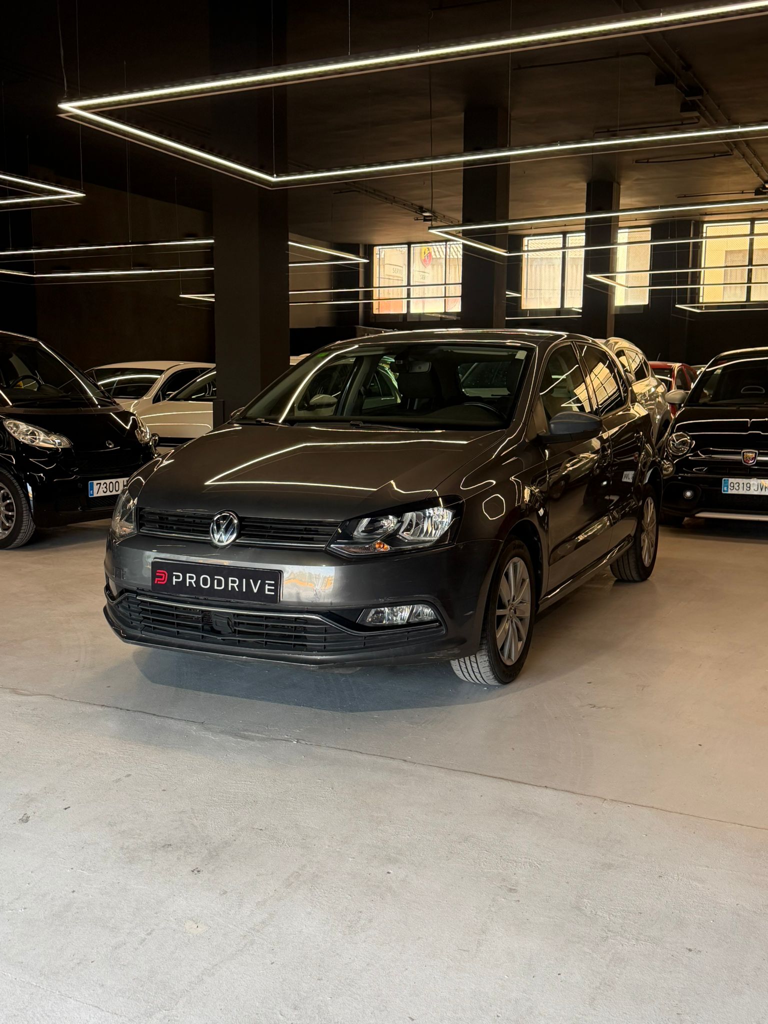 VOLKSWAGEN POLO - Imagen 2