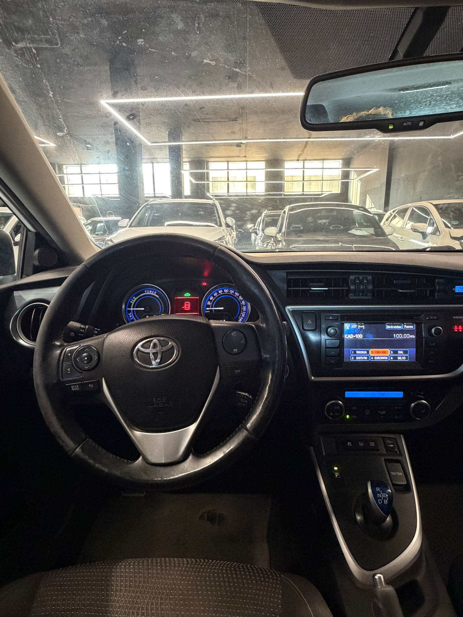 TOYOTA AURIS - Imagen 12