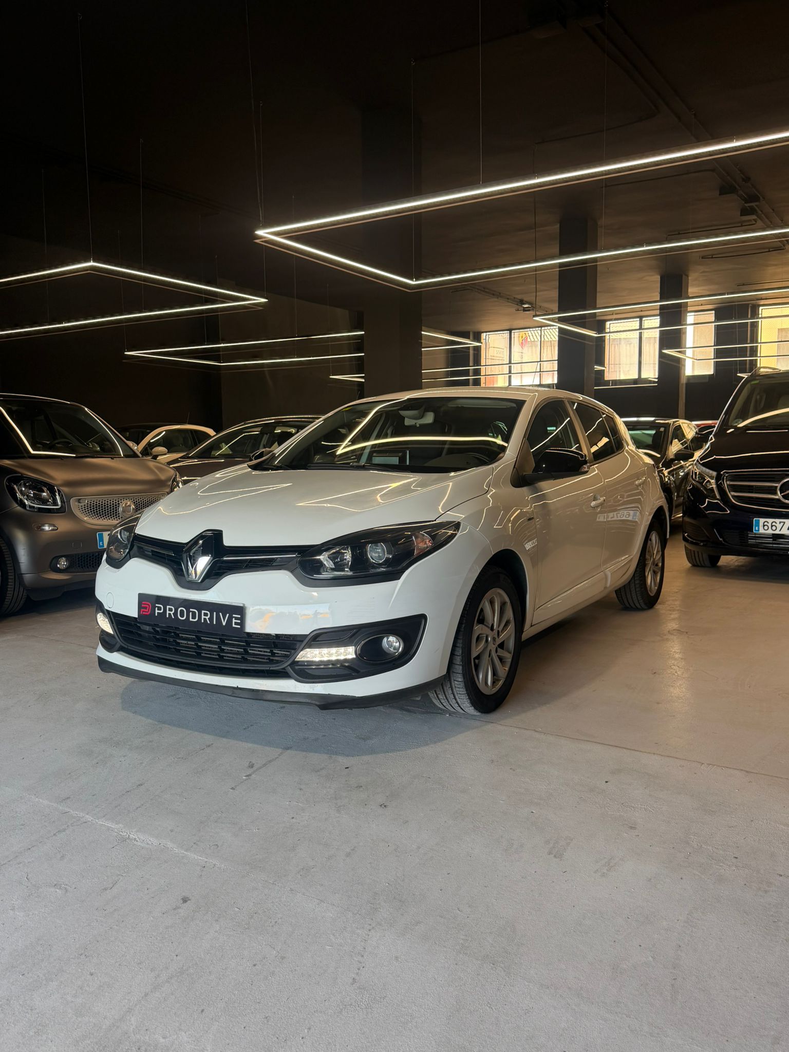 RENAULT MEGANE