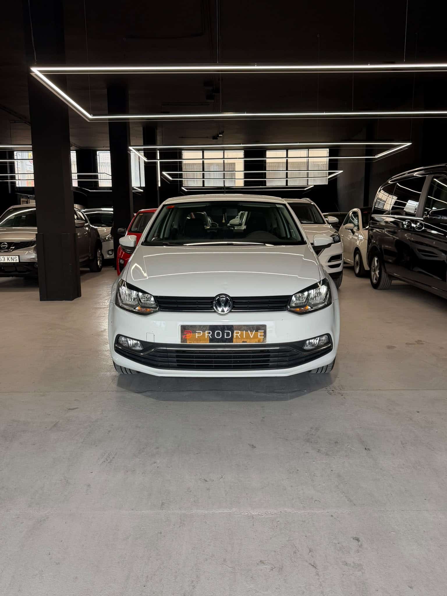 VOLKSWAGEN POLO - Imagen 4