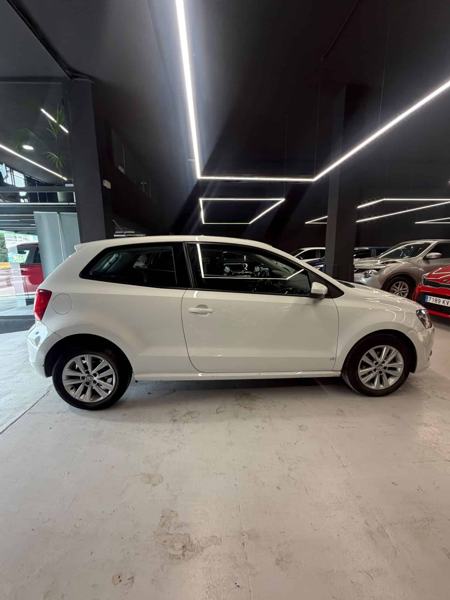 VOLKSWAGEN POLO - Imagen 9
