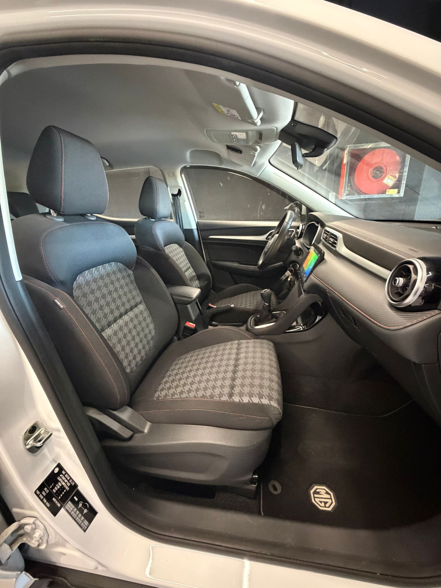 MG ZS - Imagen 19