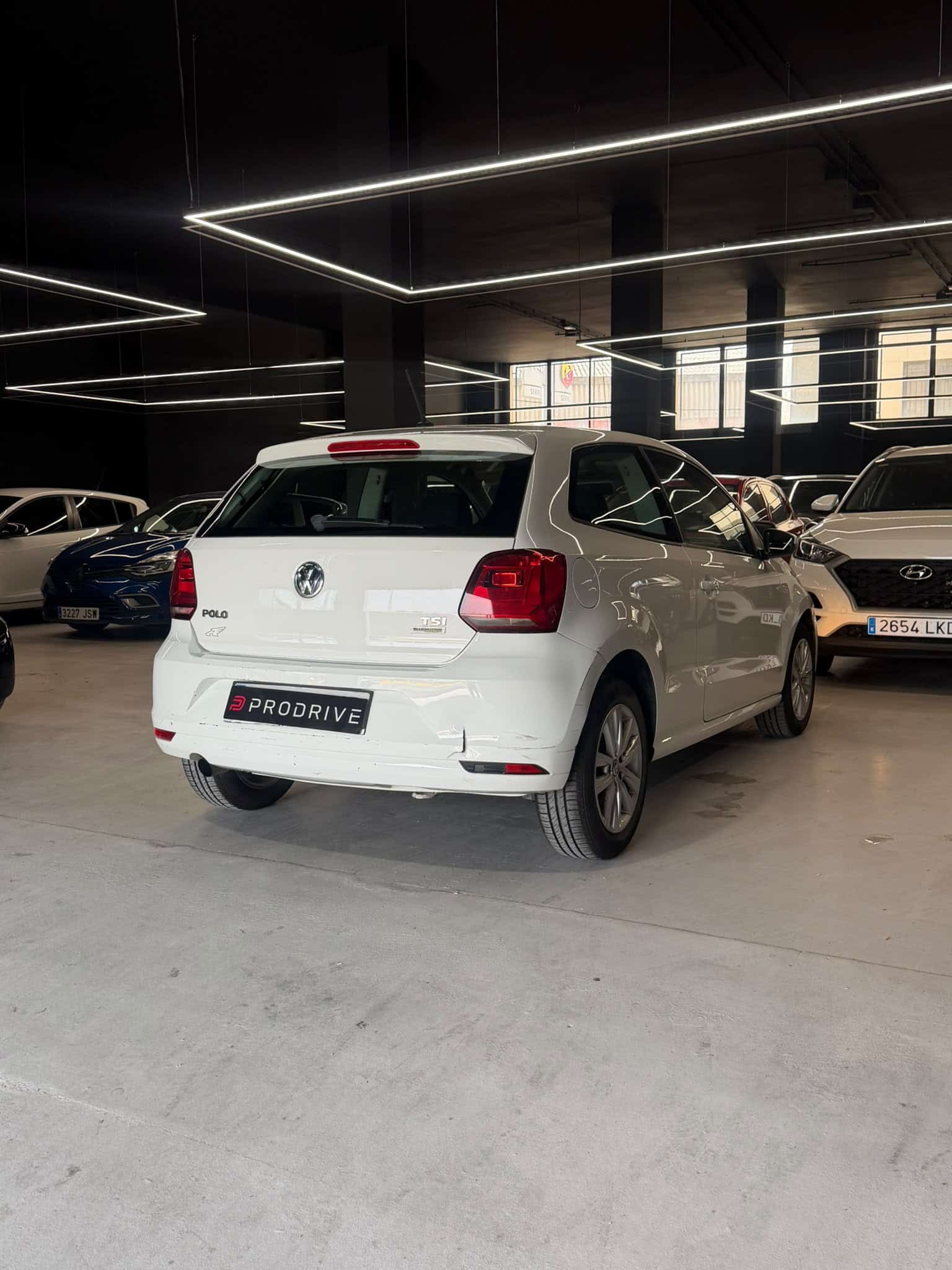 VOLKSWAGEN POLO - Imagen 6