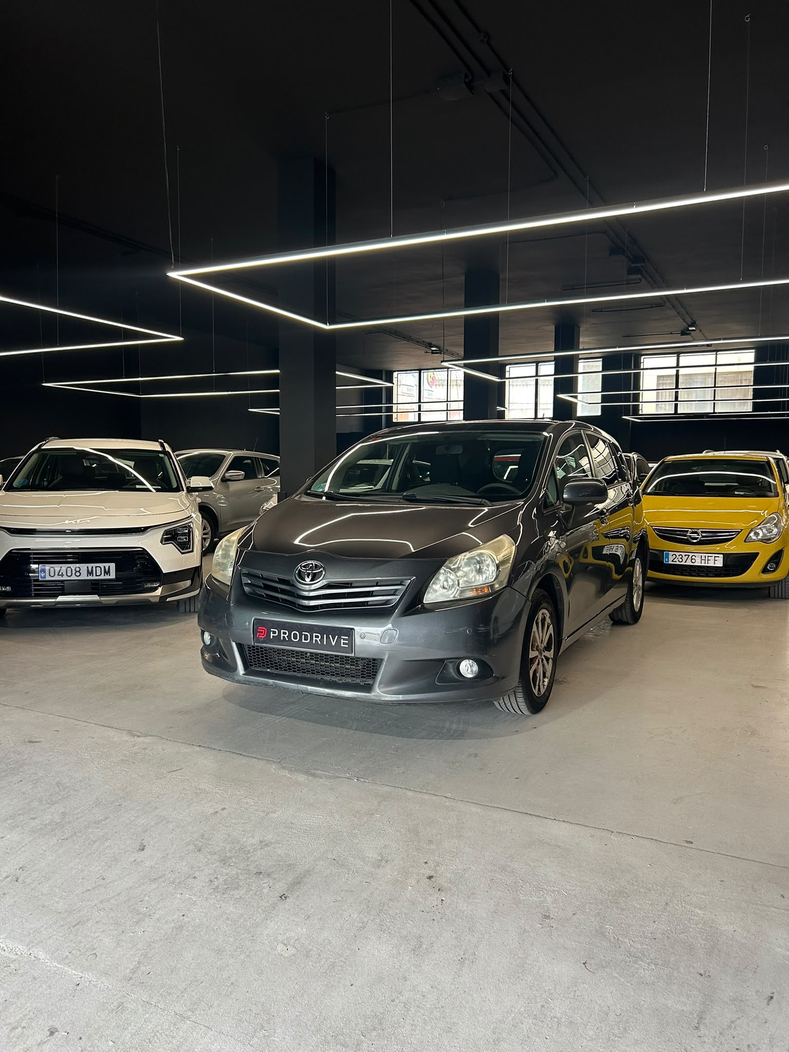 TOYOTA VERSO - Imagen 2