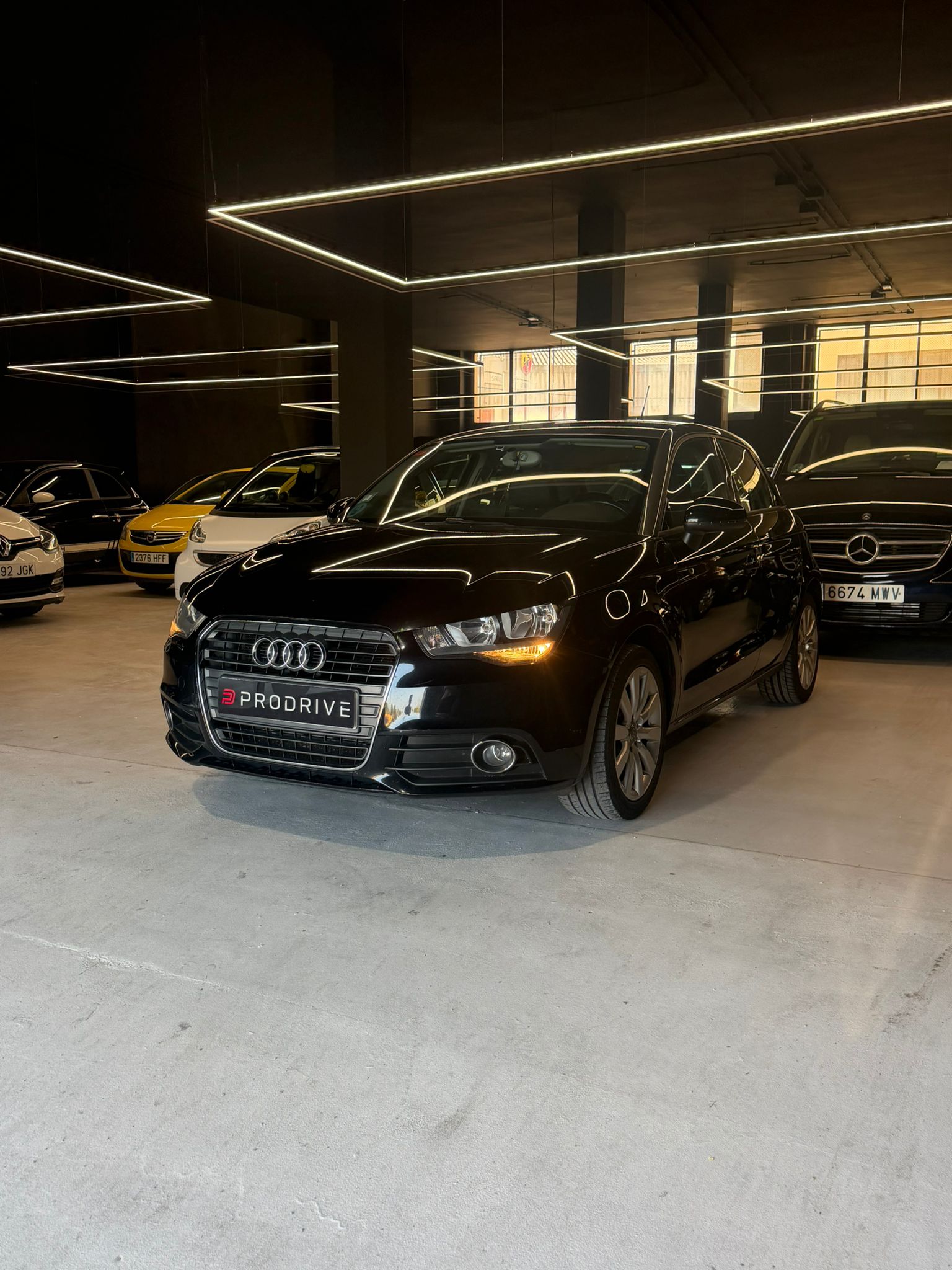 AUDI A 1