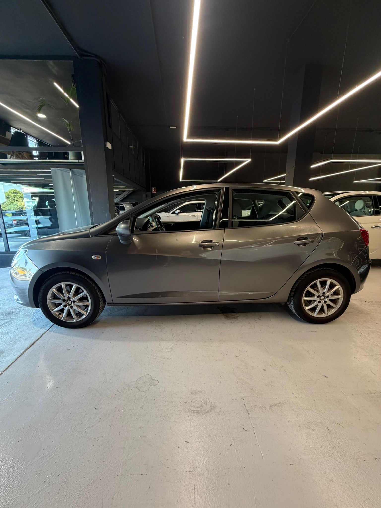 SEAT IBIZA - Imagen 6