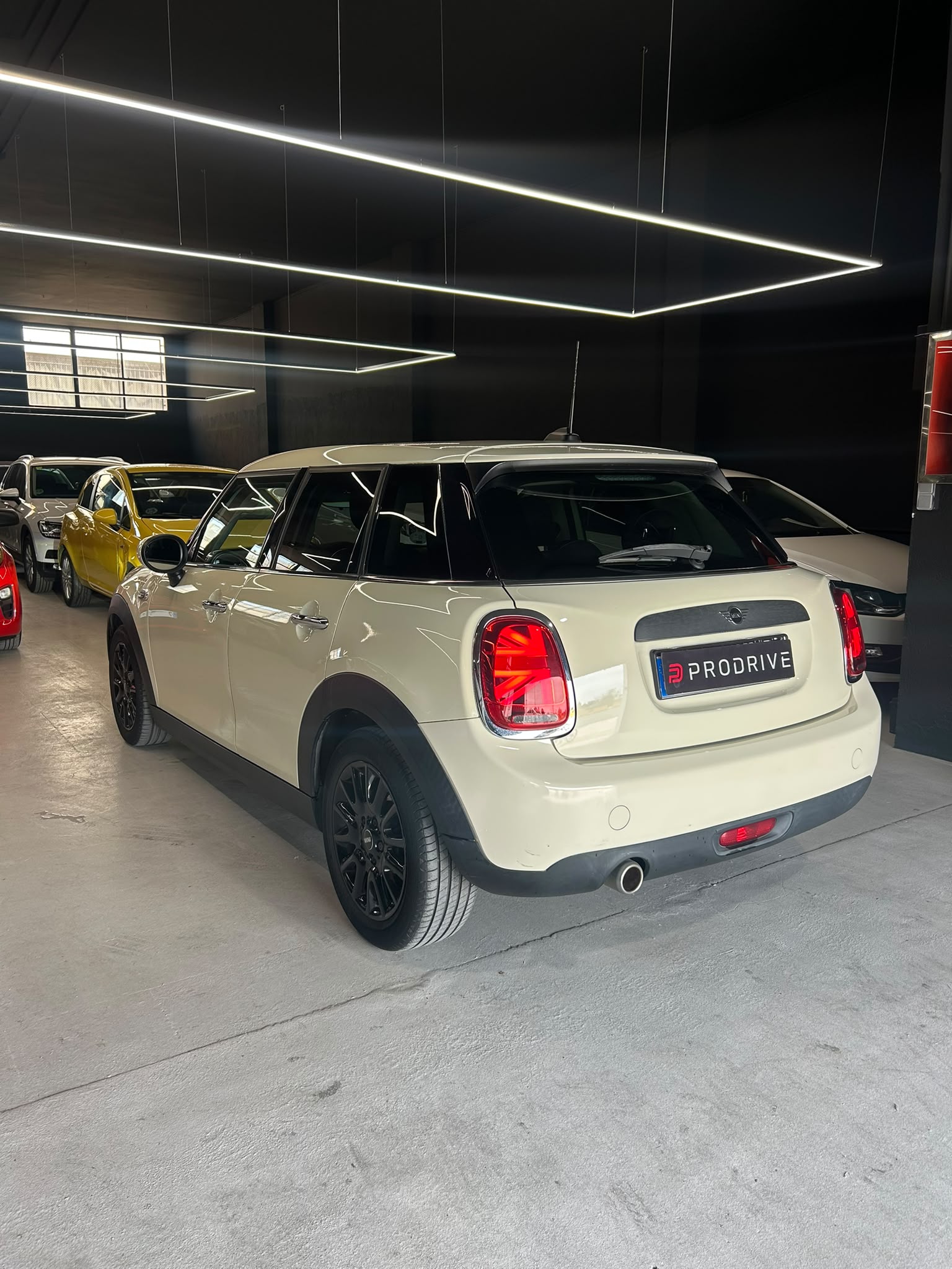 MINI ONE 2019 - Imagen 13