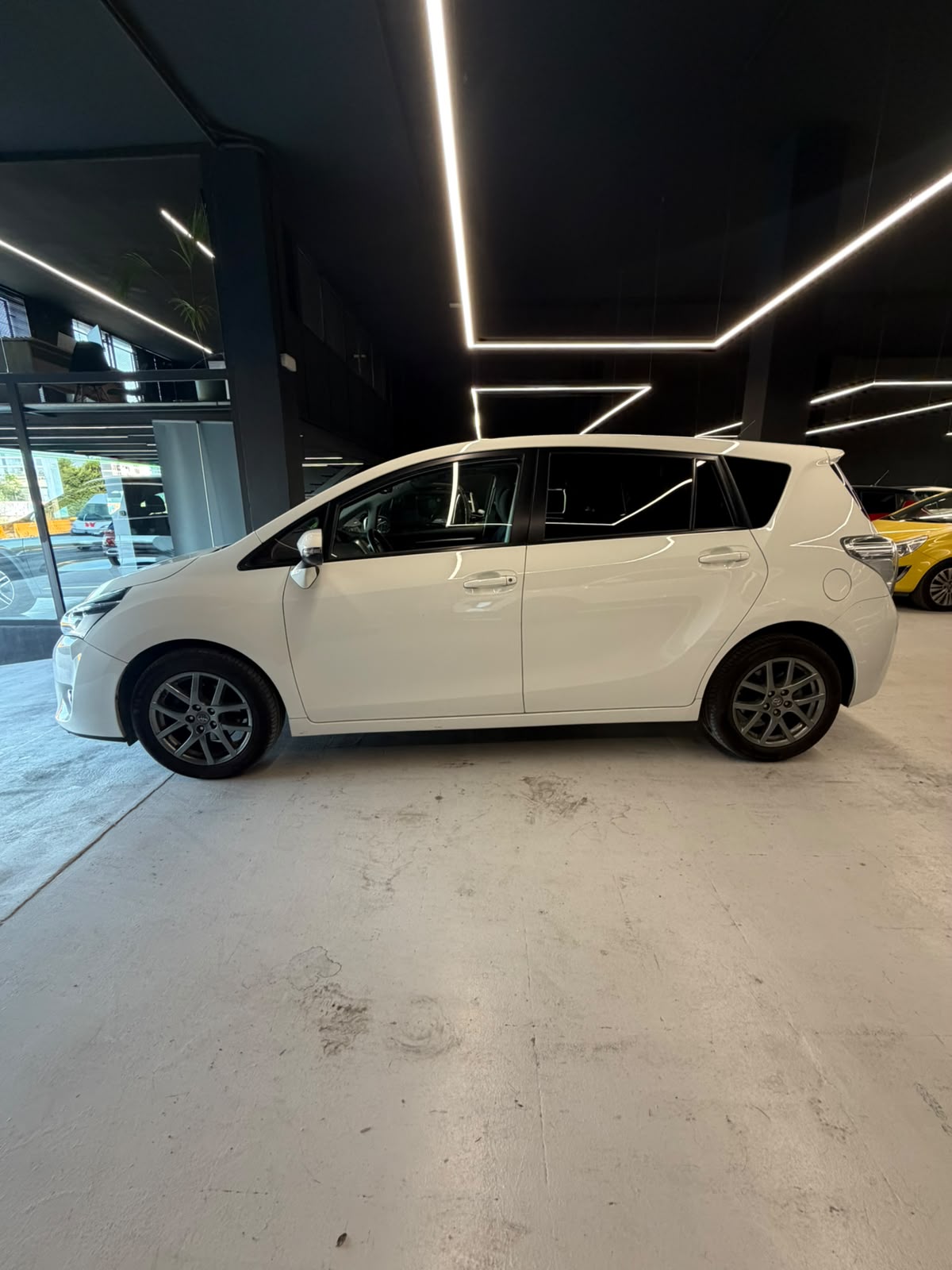 TOYOTA VERSO 7 PLAZAS - Imagen 7
