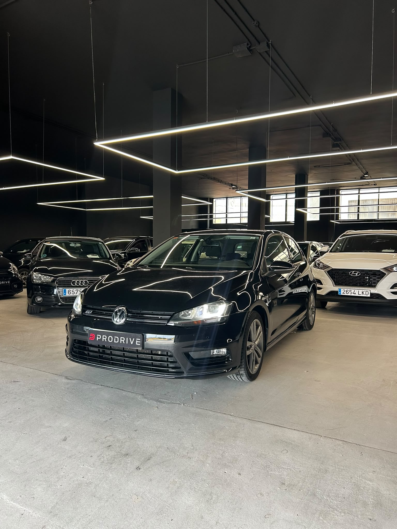 VOLKSWAGEN GOLF - Imagen 2