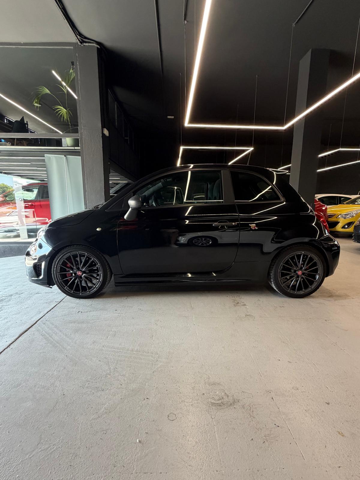 ABARTH 695 COMPETIZIONE - Imagen 5