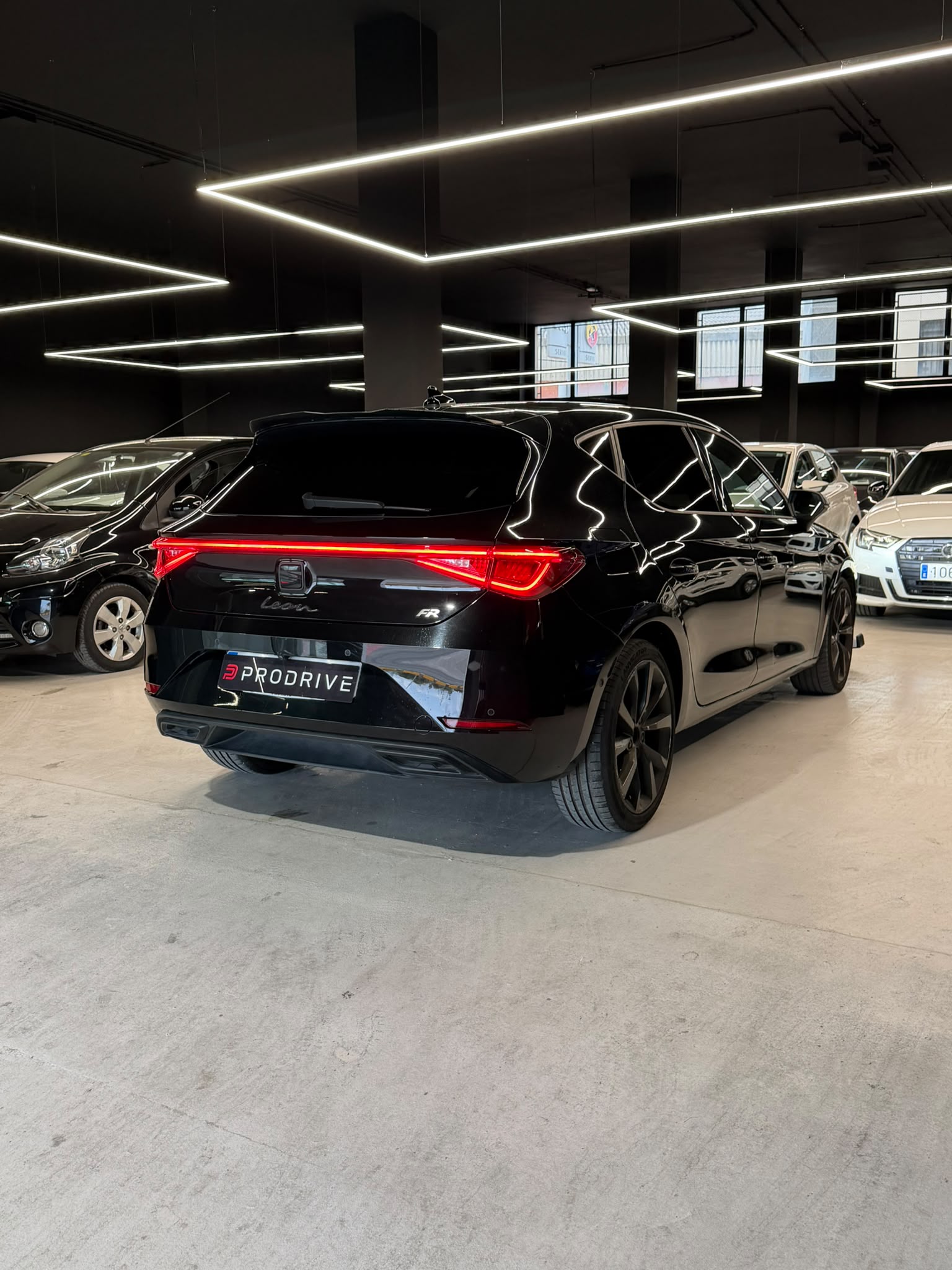 SEAT LEON FR 2021 - Imagen 6