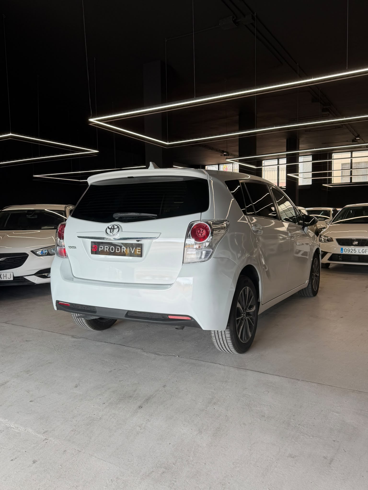 TOYOTA VERSO 2017 - Imagen 8