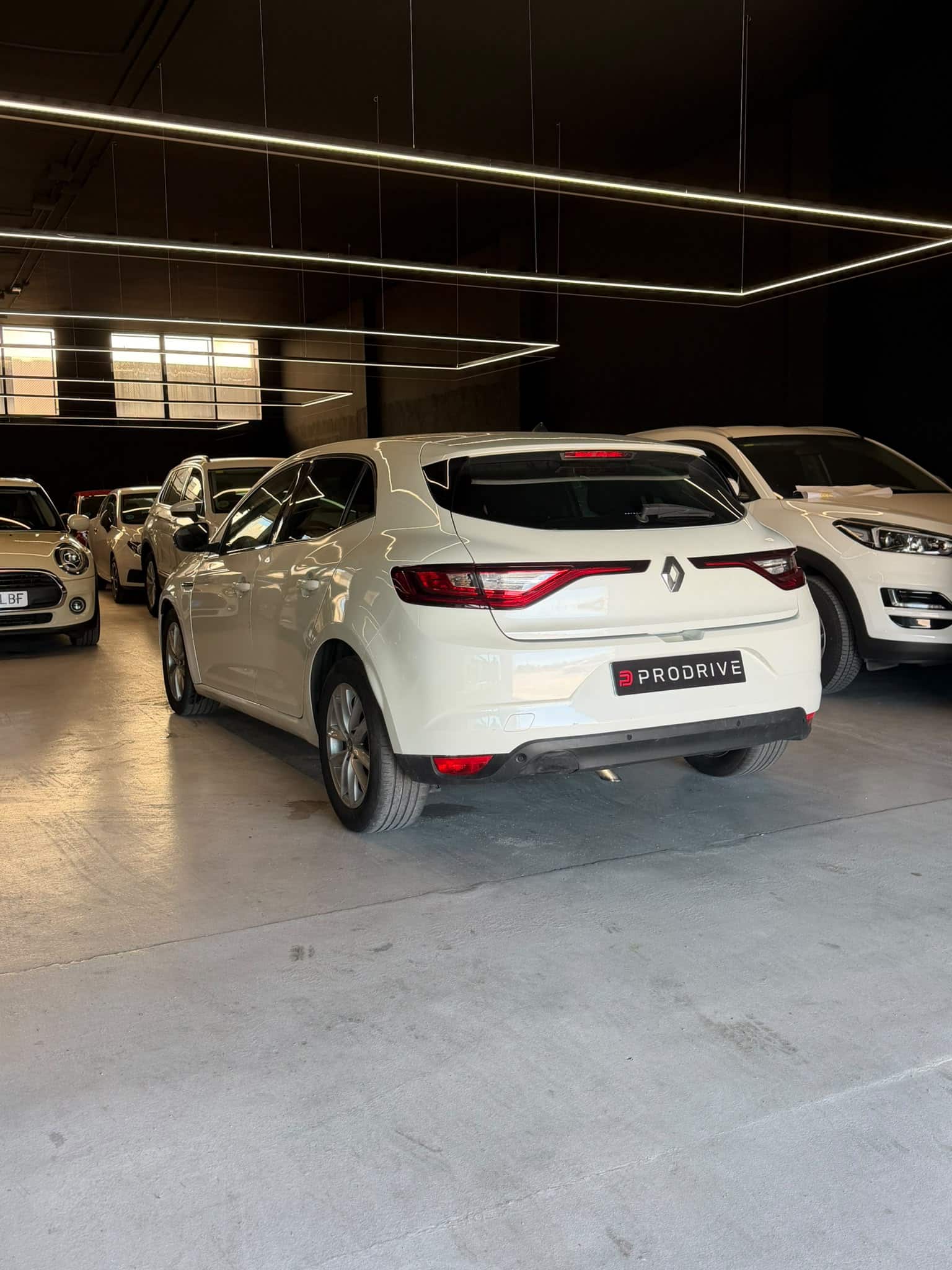 RENAULT MEGANE 2018 - Imagen 5