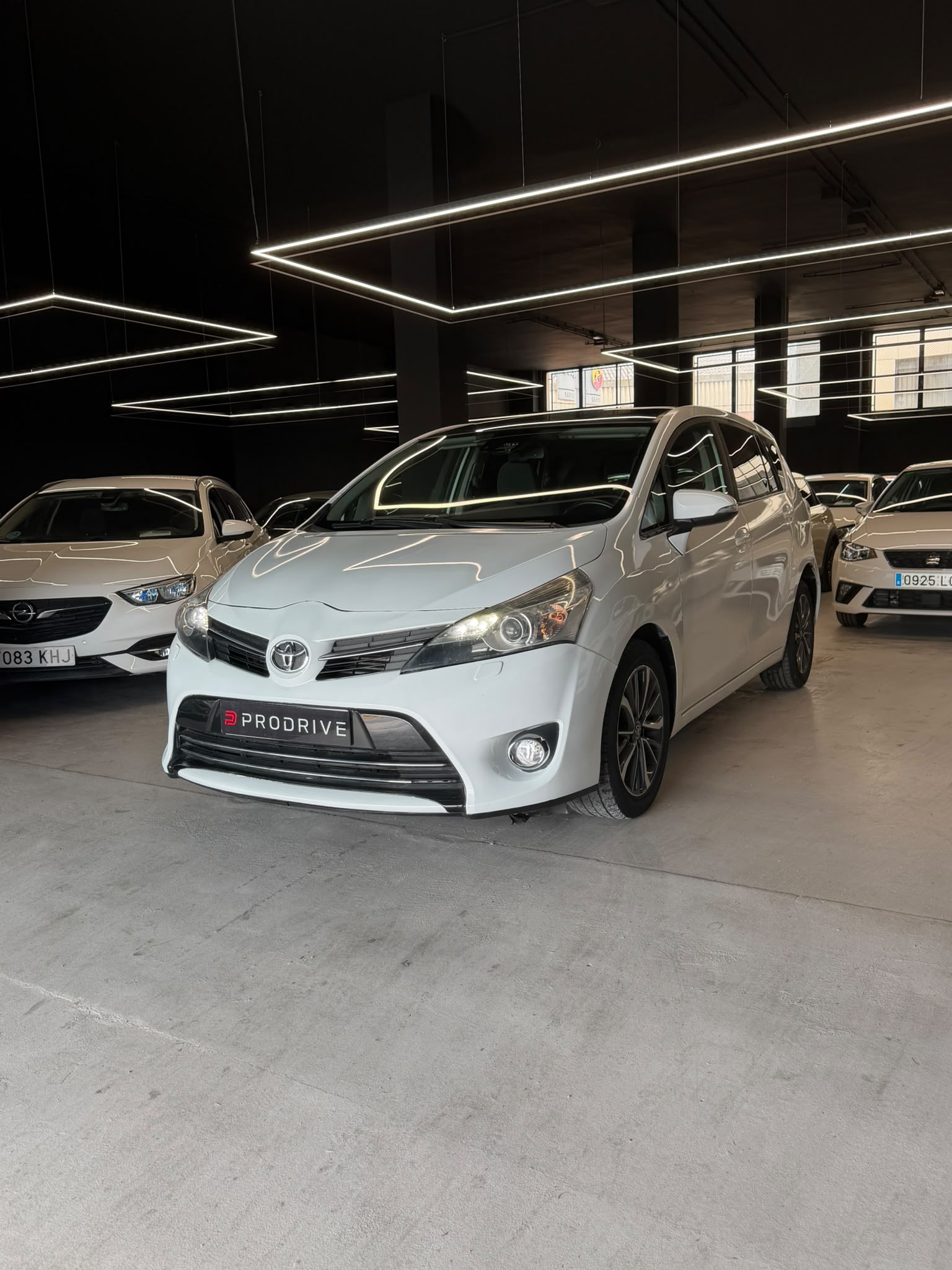 TOYOTA VERSO 2017