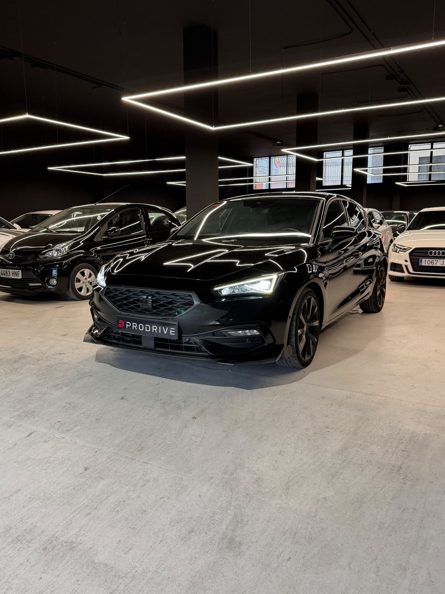 SEAT LEON FR 2021 - Imagen 2