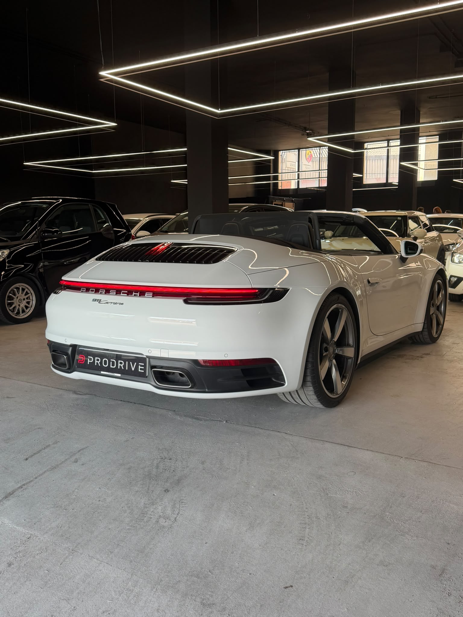 PORSCHE 911 CARRERA CABRIO - Imagen 9