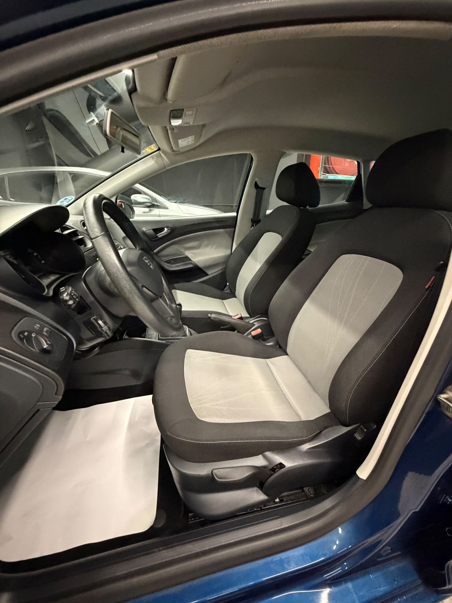 SEAT IBIZA - Imagen 17