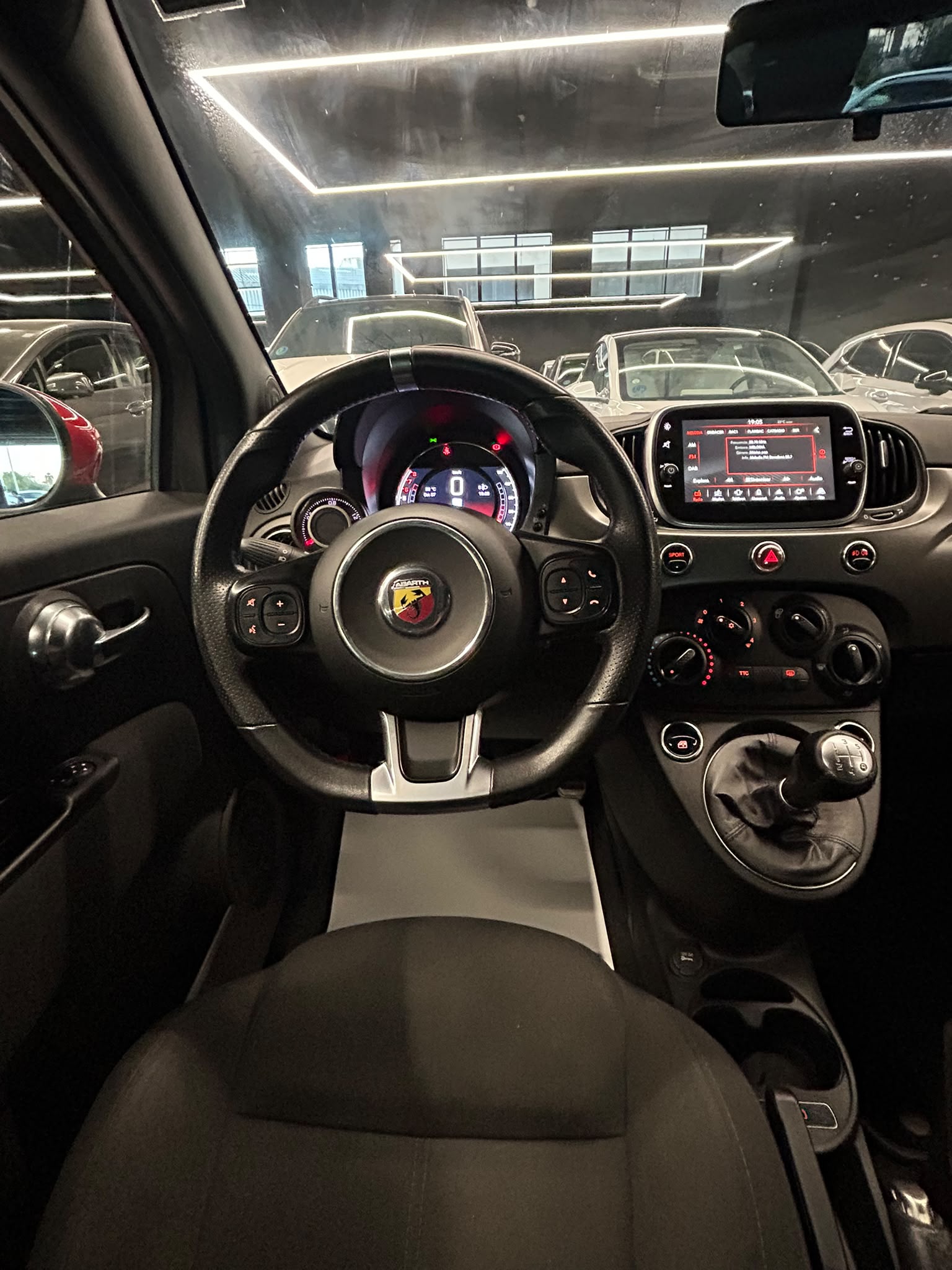 ABARTH 500 PISTA - Imagen 18
