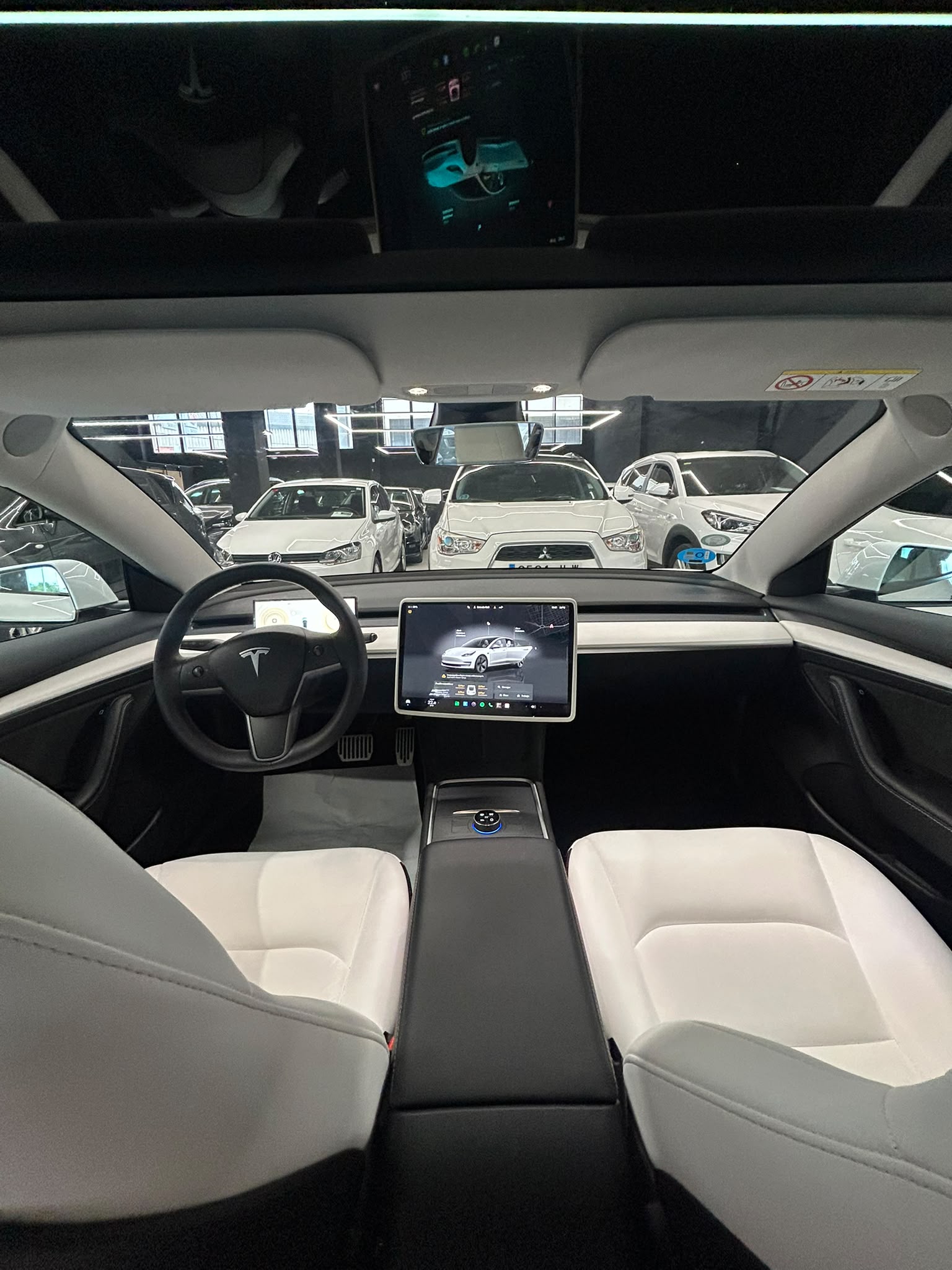 TESLA MODEL 3 - Imagen 21