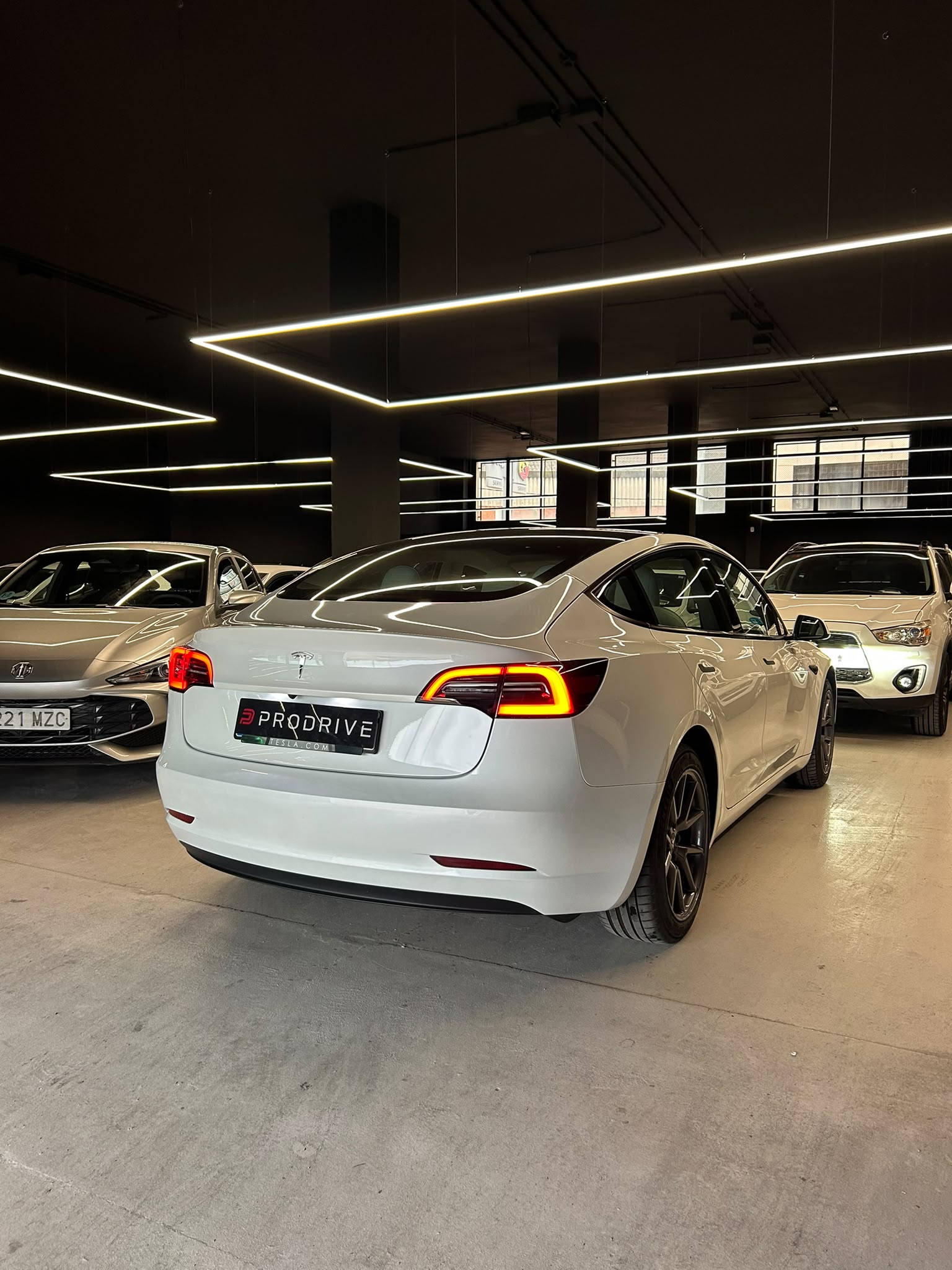 TESLA MODEL 3 - Imagen 6